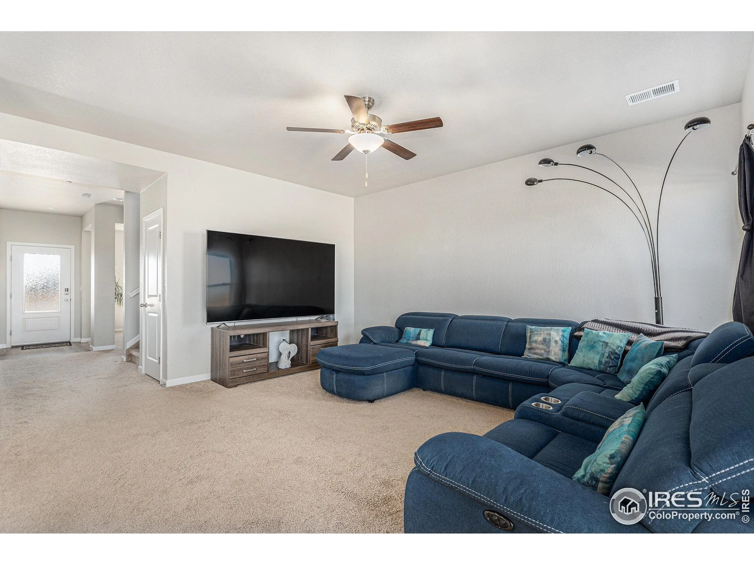 Fort Lupton, Colorado 80621, United States, 4 Bedrooms Bedrooms, ,3 BathroomsBathrooms,Residential,Active,81254