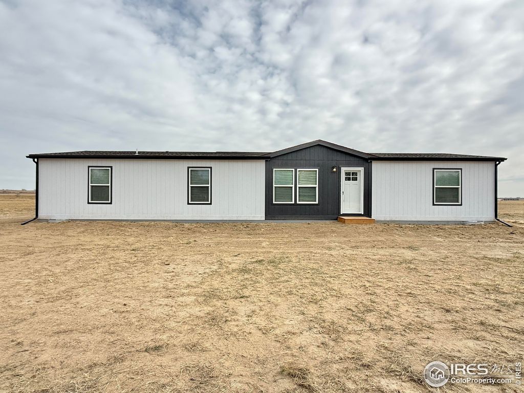 Photo of 502 Main St, Weldona, CO 80653 (MLS # 1047839)