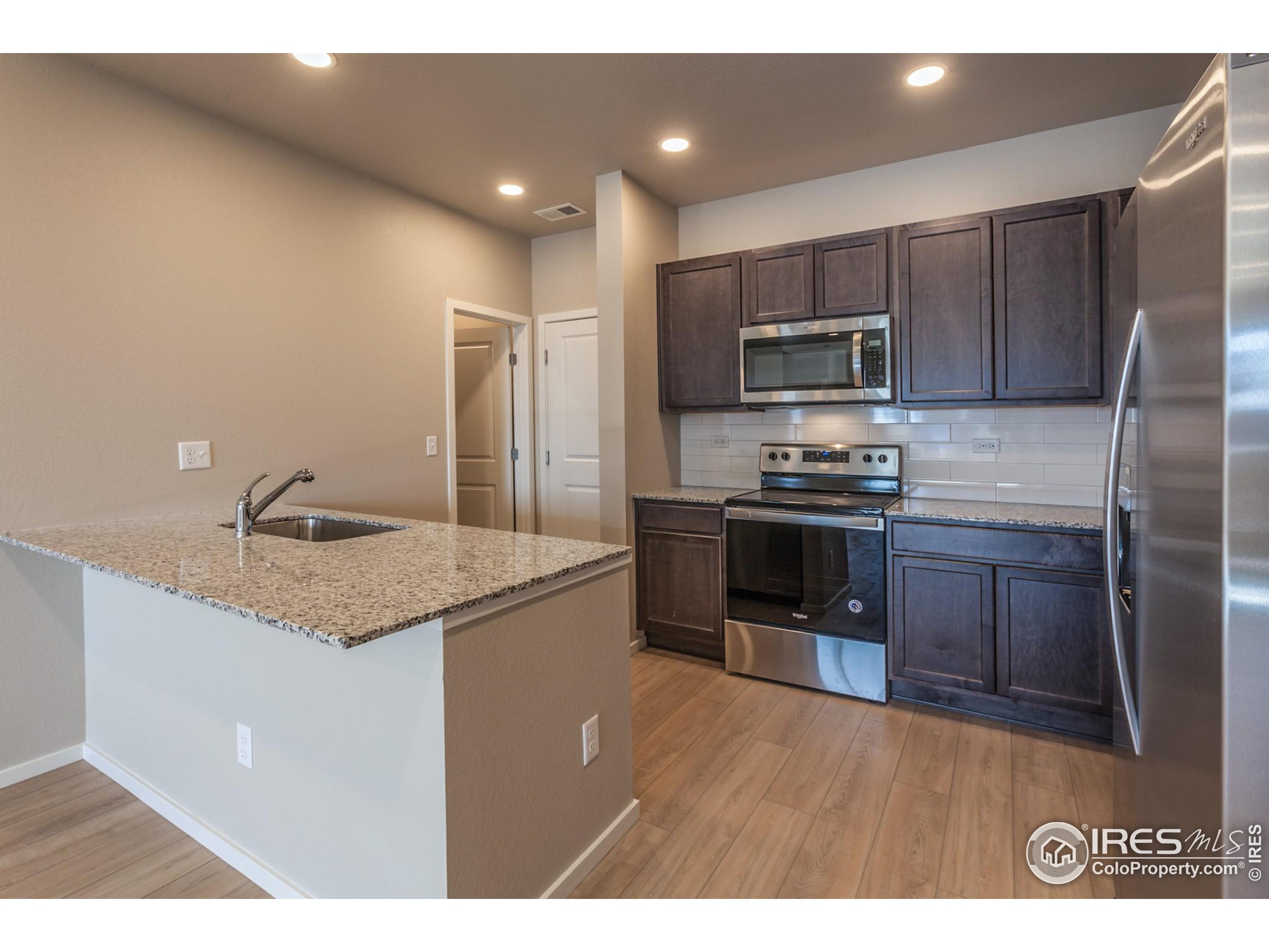 Photo 10 of 34 of 6825 4th St Rd 2 townhome