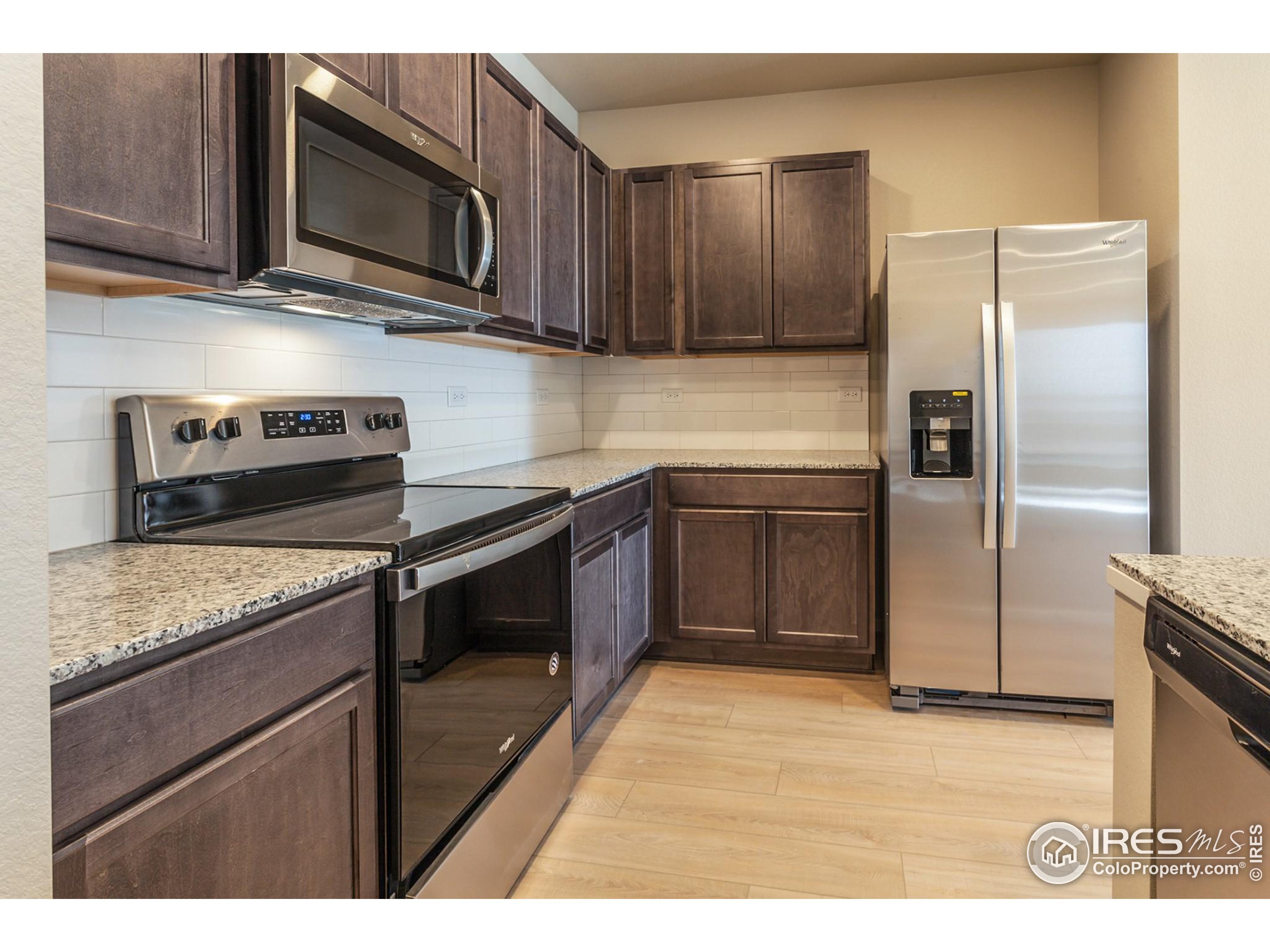 Photo 9 of 34 of 6825 4th St Rd 2 townhome