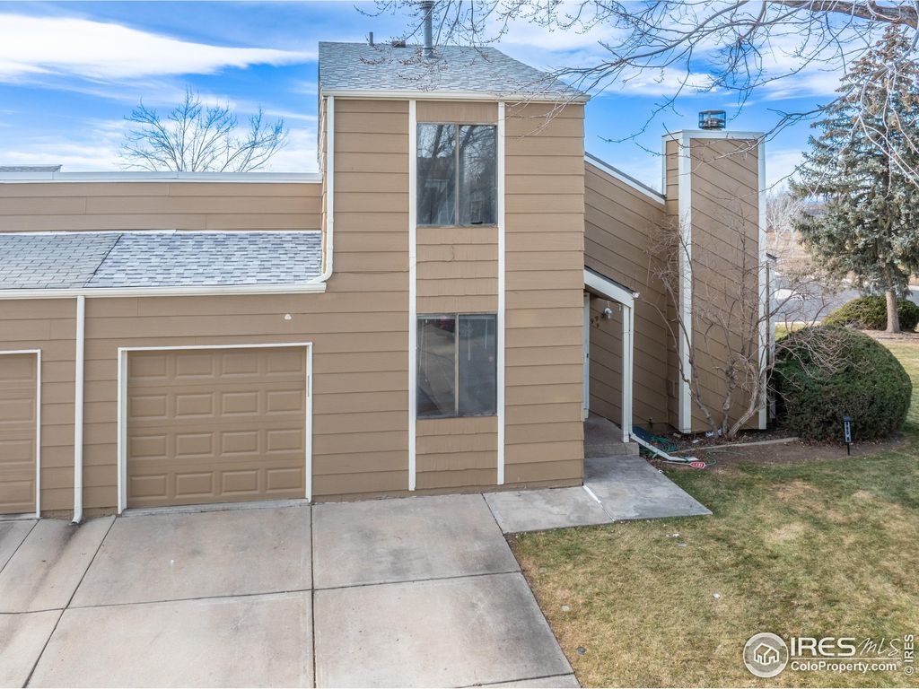 Photo of 990 W 133rd Cir B, Denver, CO 80234 (MLS # 1048456)