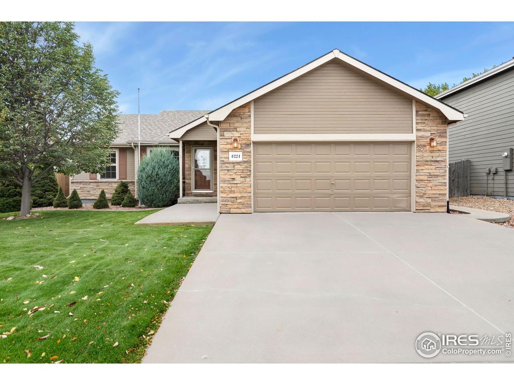 Photo of 4324 Onyx Pl, Johnstown, CO 80534 (MLS # 1046151)