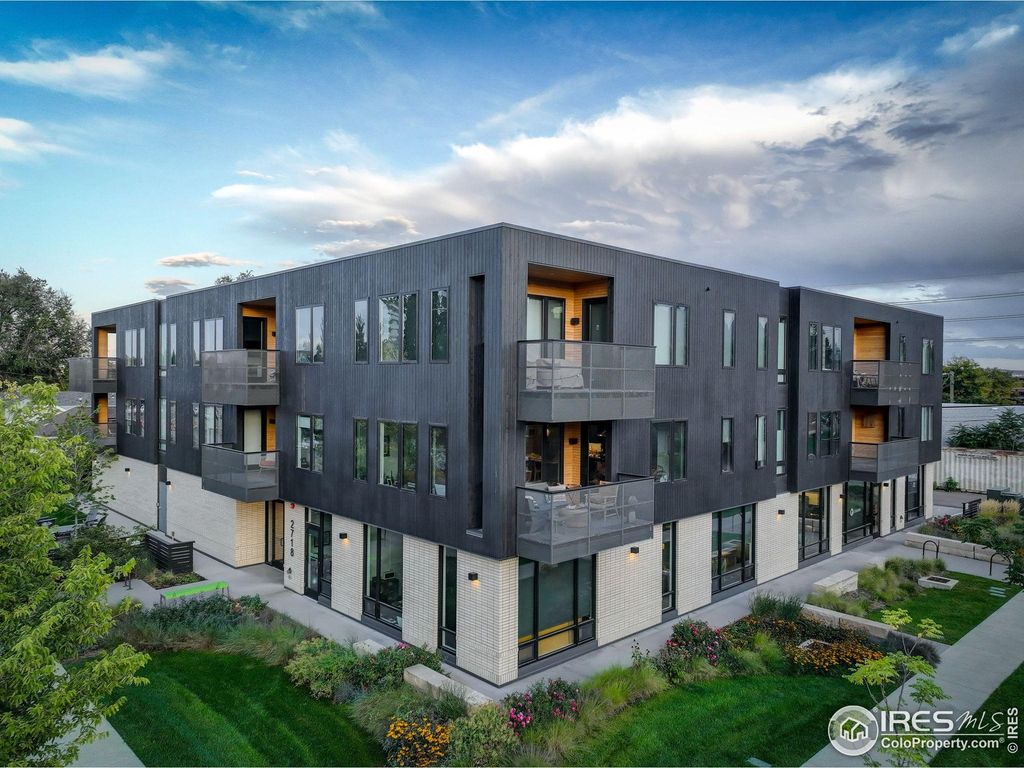 Photo of 2718 Pine St #305, Boulder, CO 80302 (MLS # 1044043)