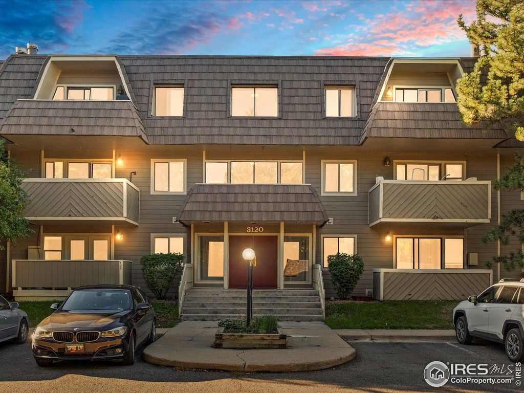 Photo of 3120 Corona Trl 301, Boulder, CO 80301 (MLS # 1045538)