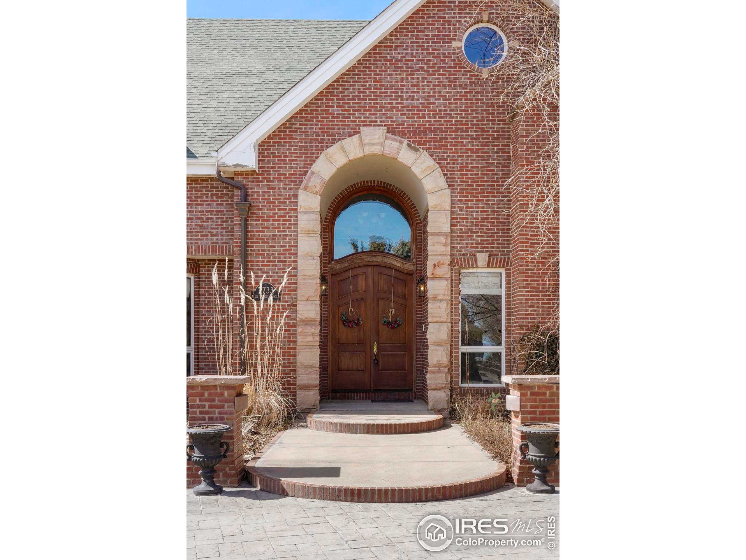 7733 Park Ridge Cir