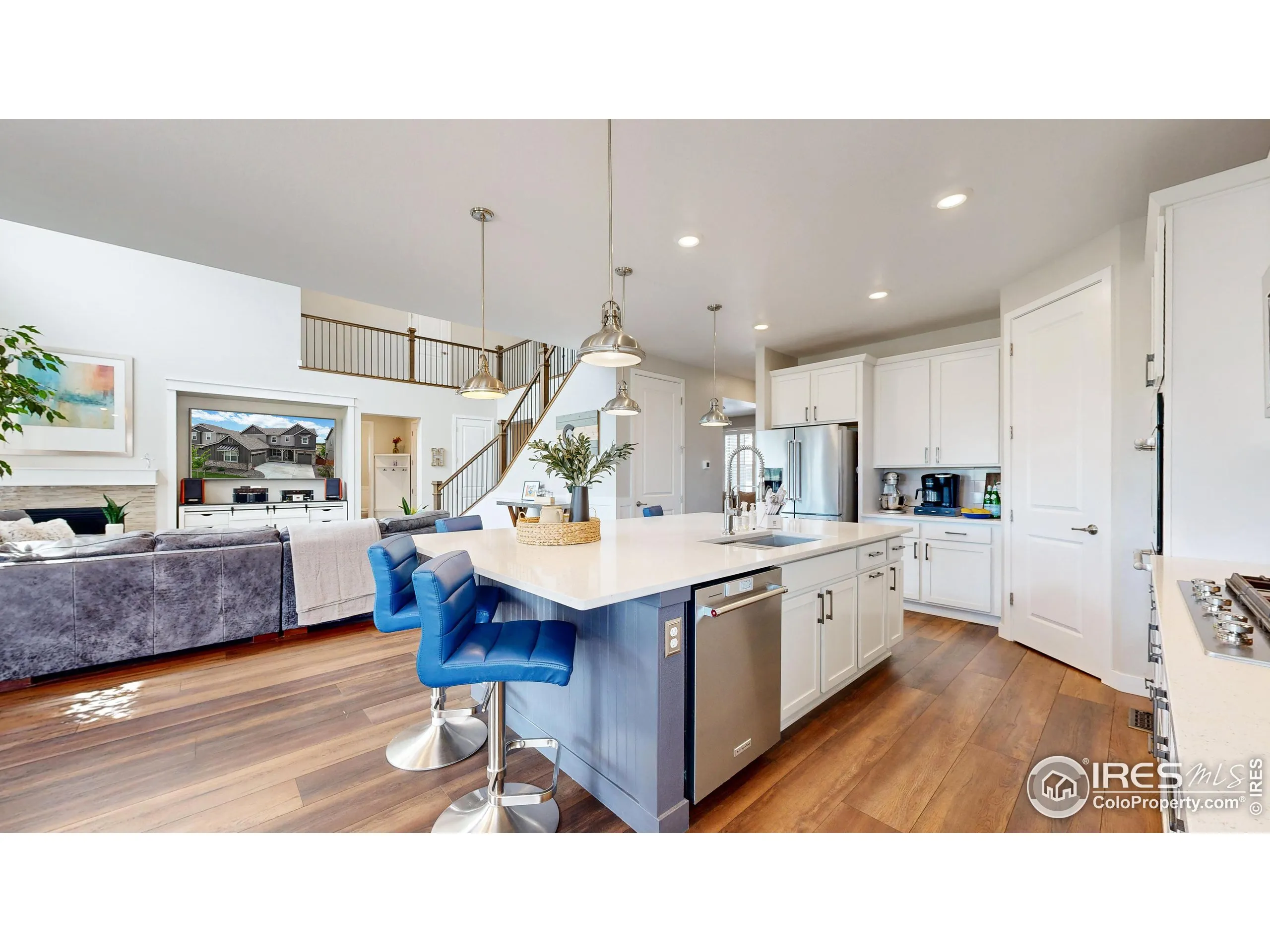 Erie, Colorado 80516, United States, 5 Bedrooms Bedrooms, ,5 BathroomsBathrooms,Residential,Active,90197