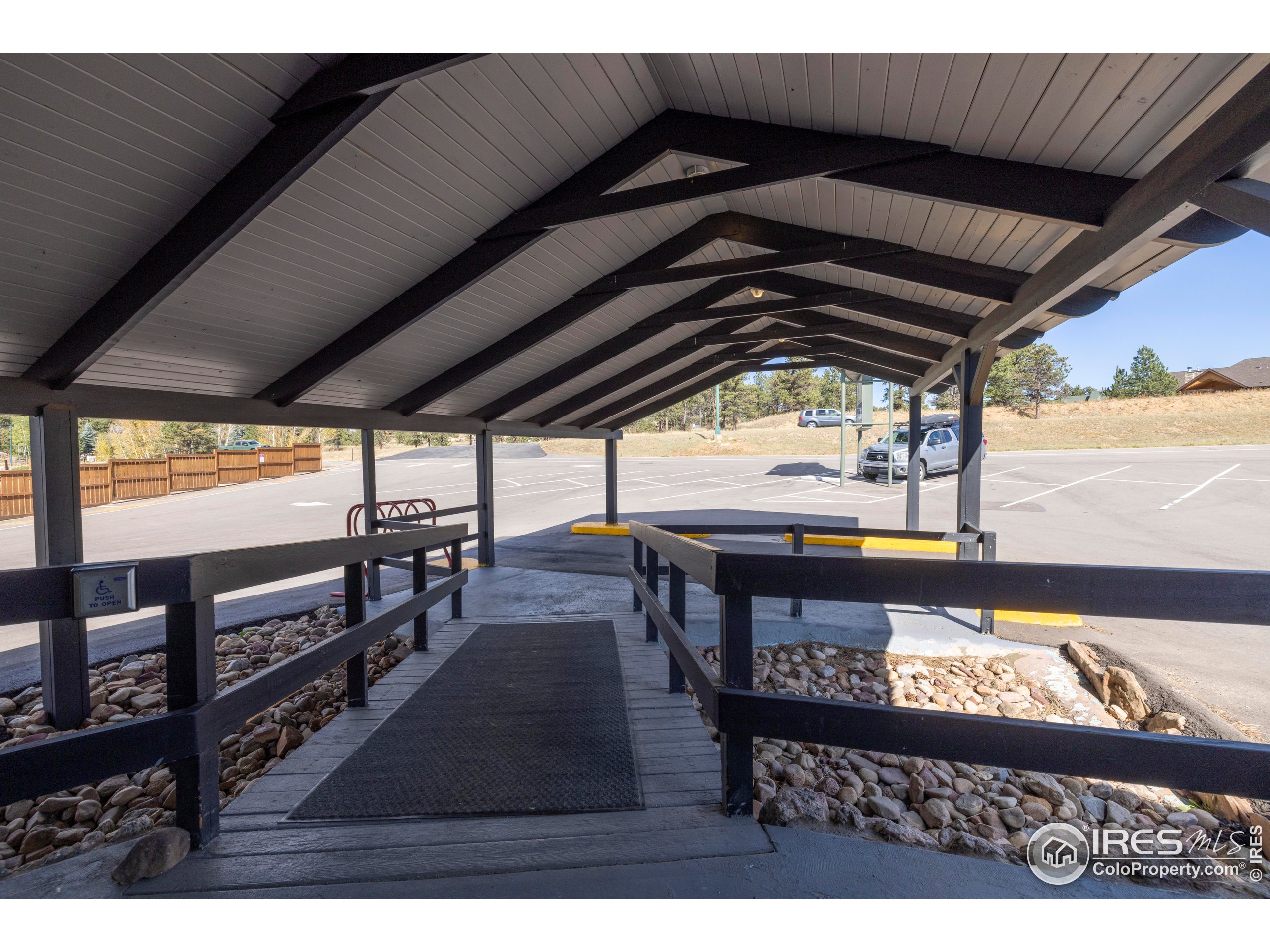 1230 Big Thompson Ave