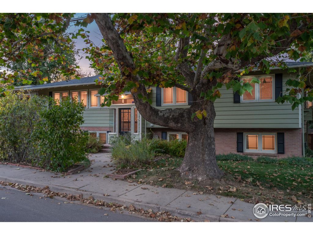 Photo of 875 Aurora Ave, Boulder, CO 80302 (MLS # 1001374)