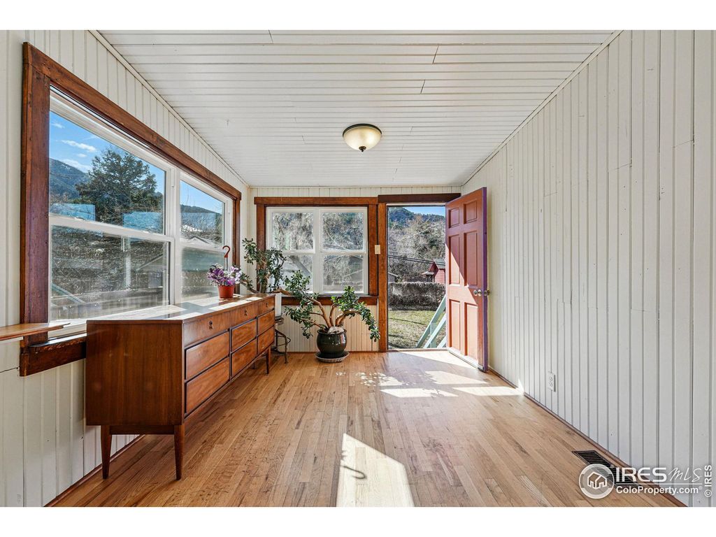 Photo of 819 9th St, Boulder, CO 80302 (MLS # 1028472)