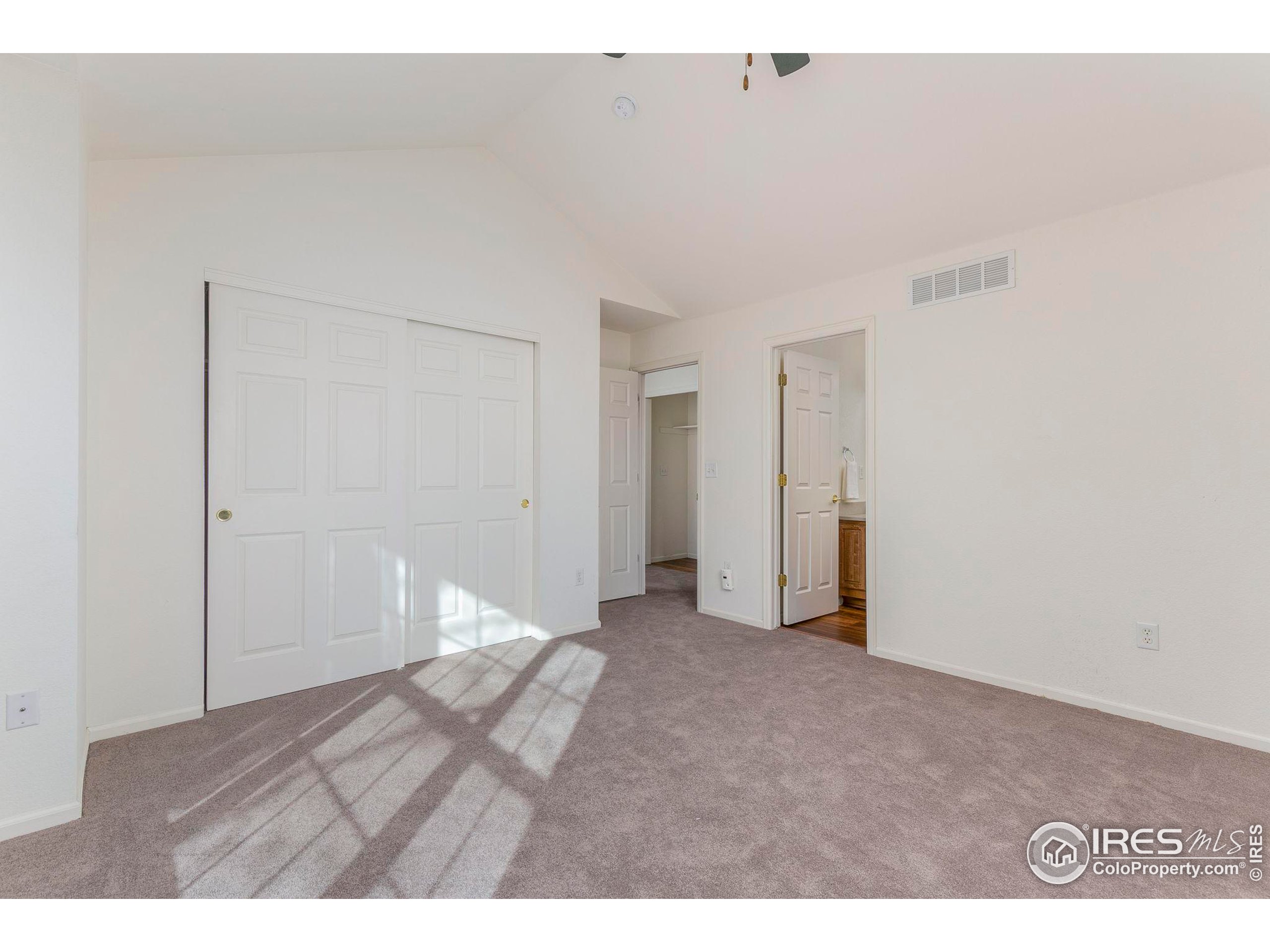 Photo 14 of 28 of 2225 Watersong Cir townhome