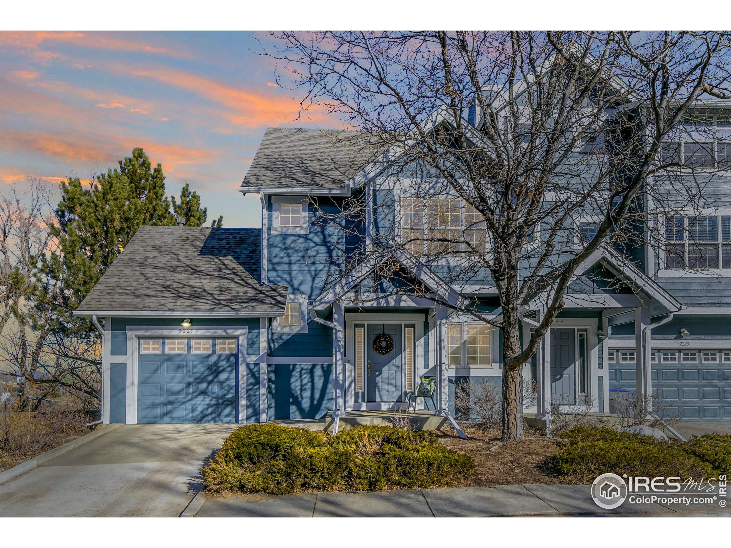 Photo 1 of 28 of 2225 Watersong Cir townhome