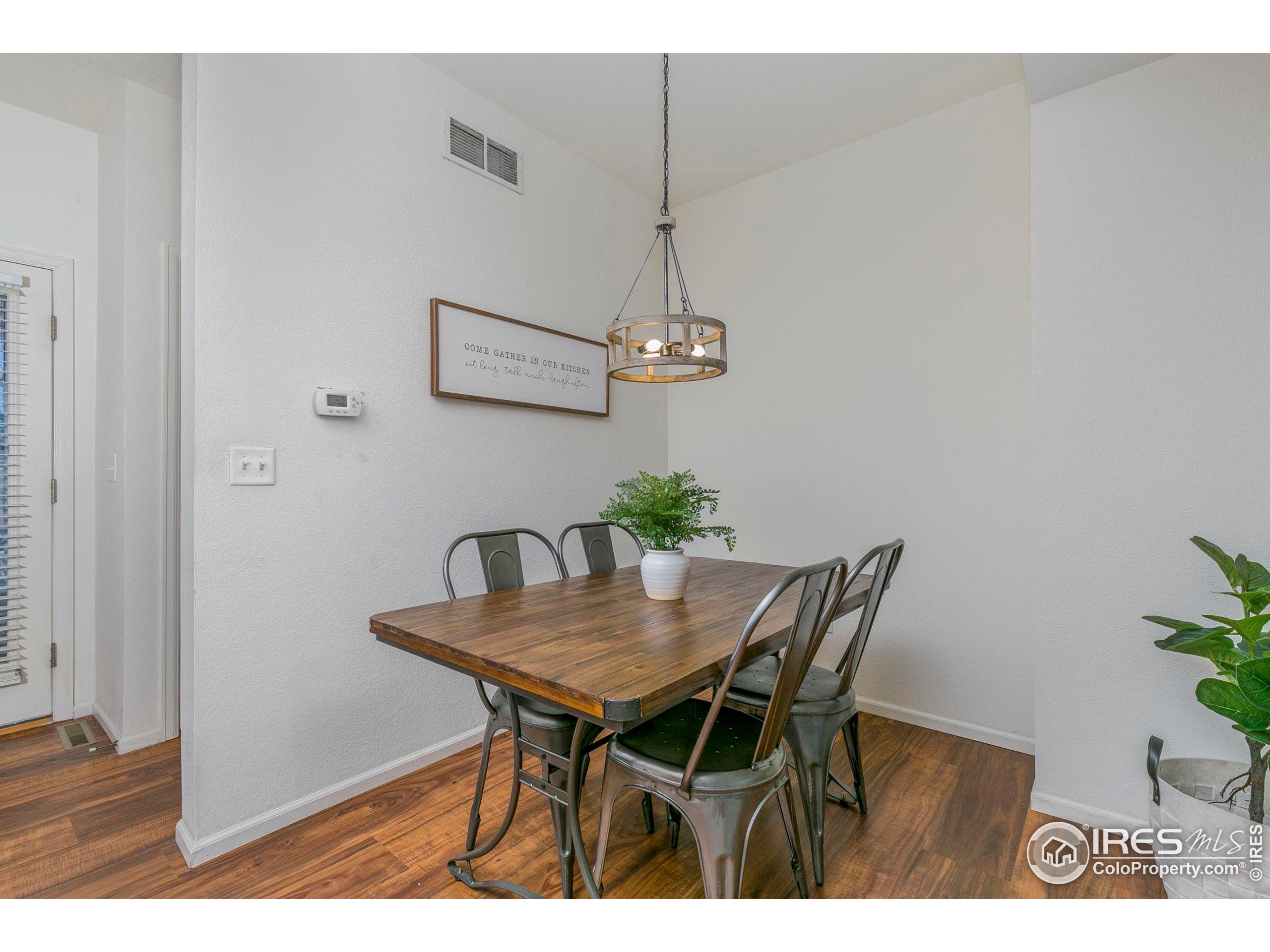Photo 11 of 28 of 2225 Watersong Cir townhome