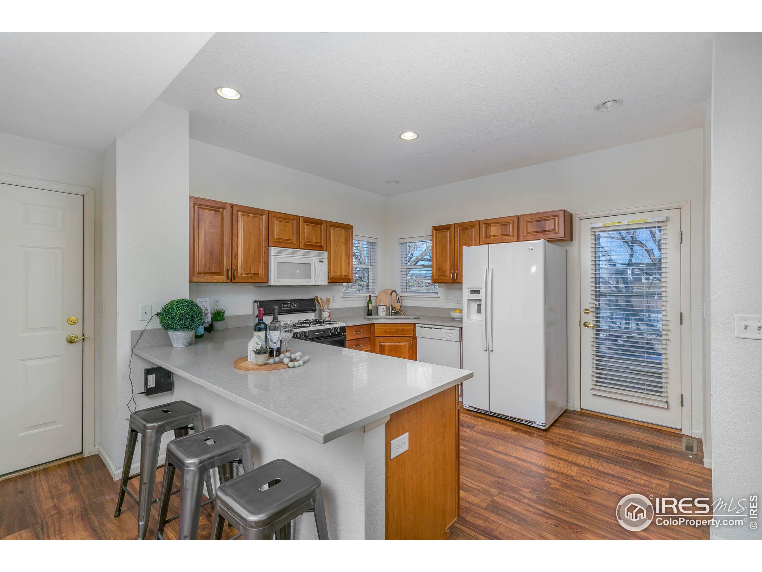 Photo 8 of 28 of 2225 Watersong Cir townhome