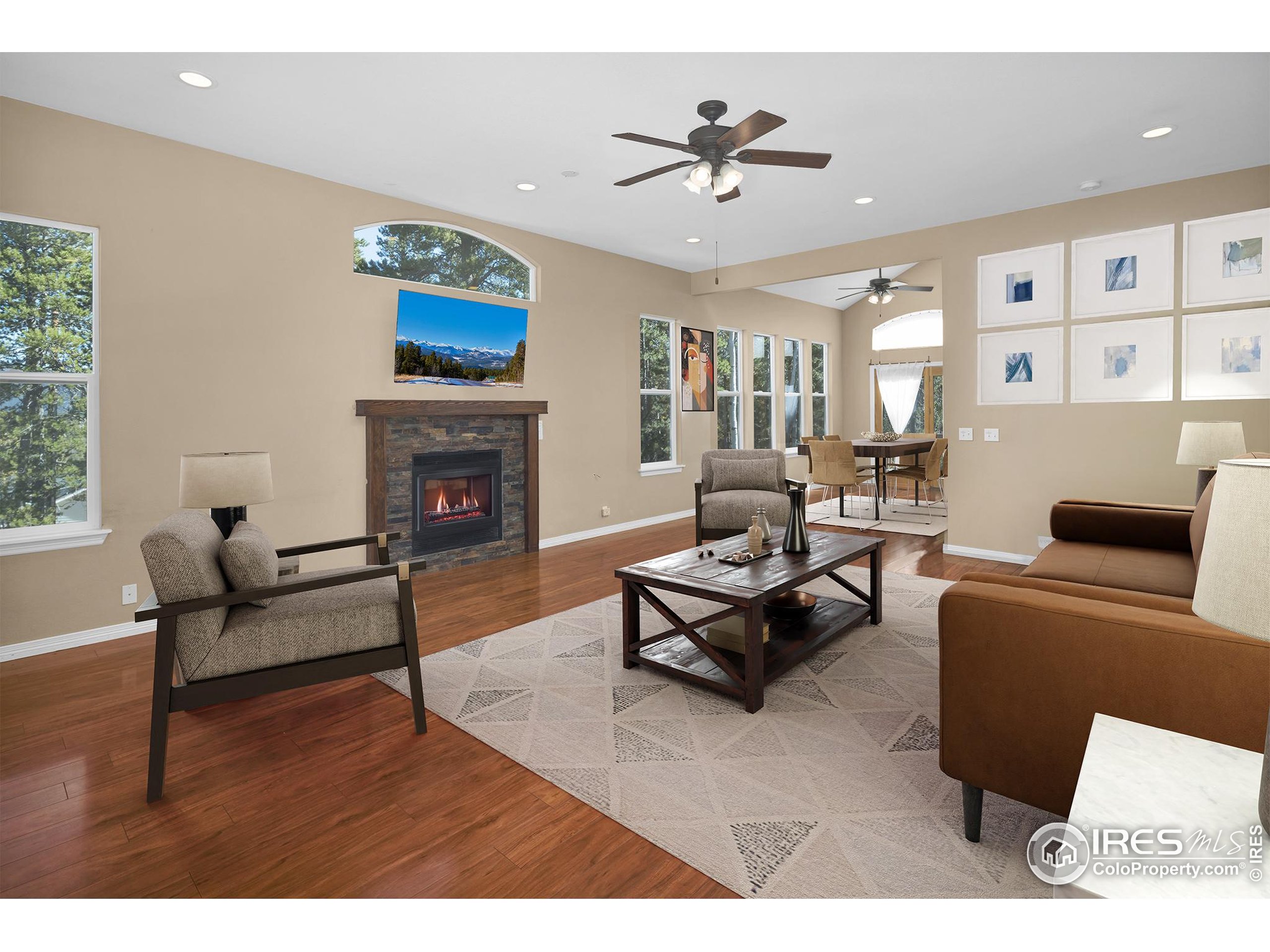 220 Timber Rd