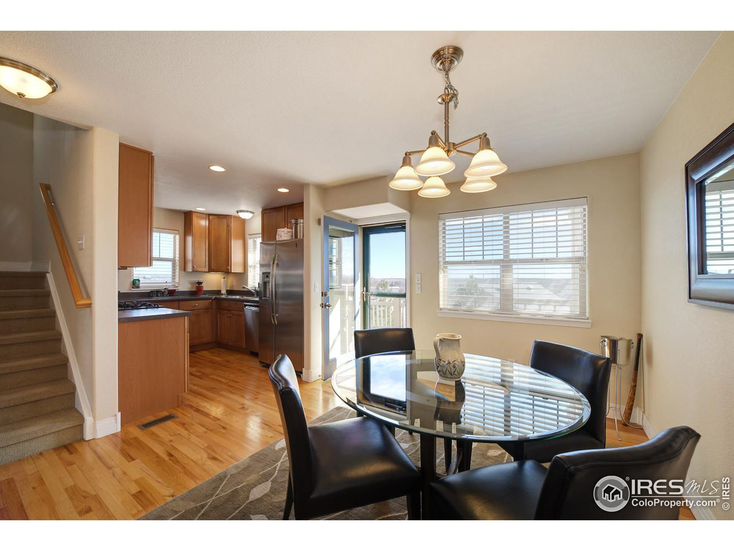 Photo 7 of 28 of 1544 Cottonwood Ave townhome