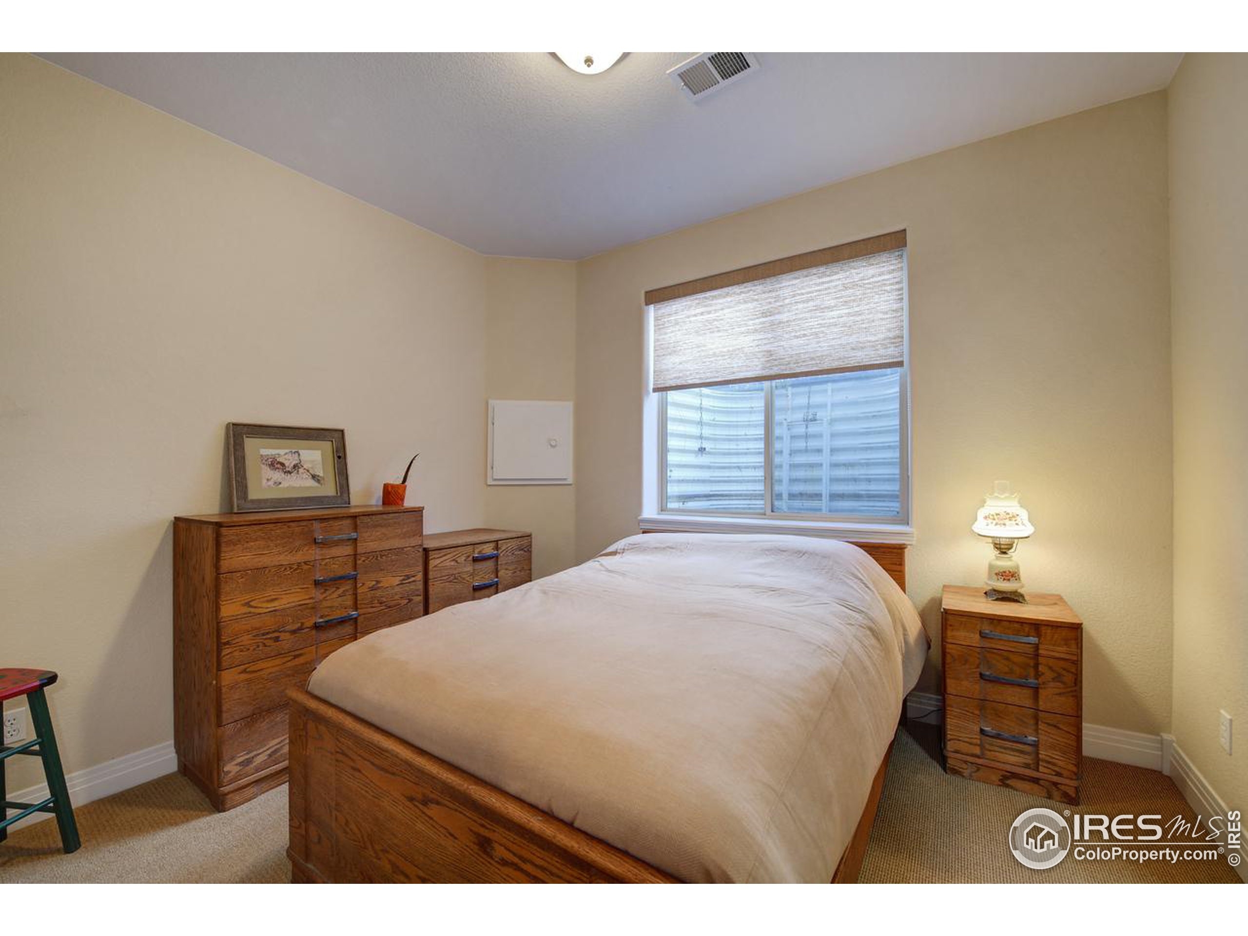 Photo 22 of 28 of 1544 Cottonwood Ave townhome