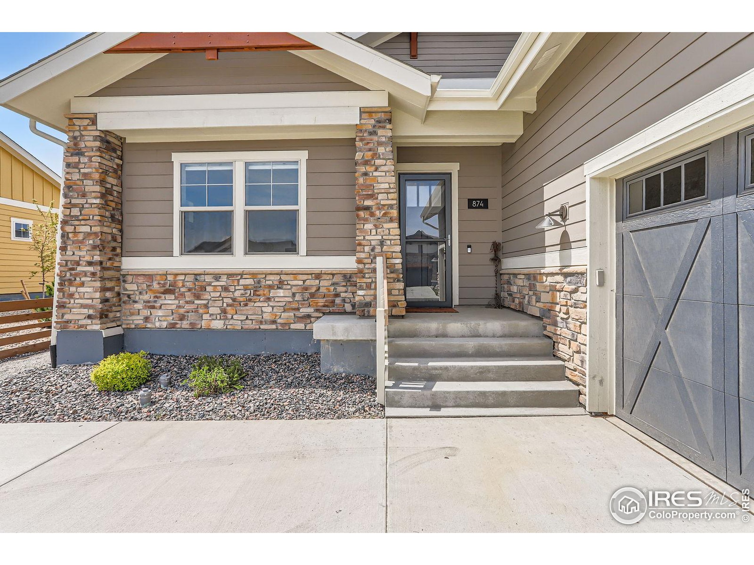 874 Quarry Cir