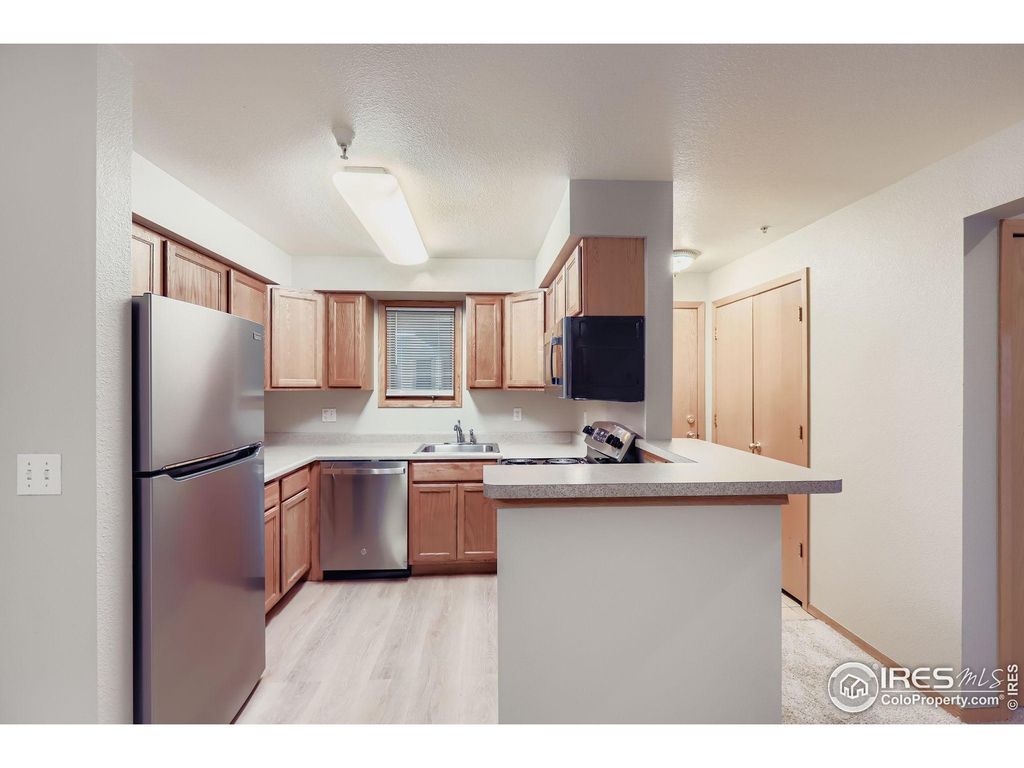 Photo of 2990 Shadow Creek Dr 304, Boulder, CO 80303 (MLS # 1041521)