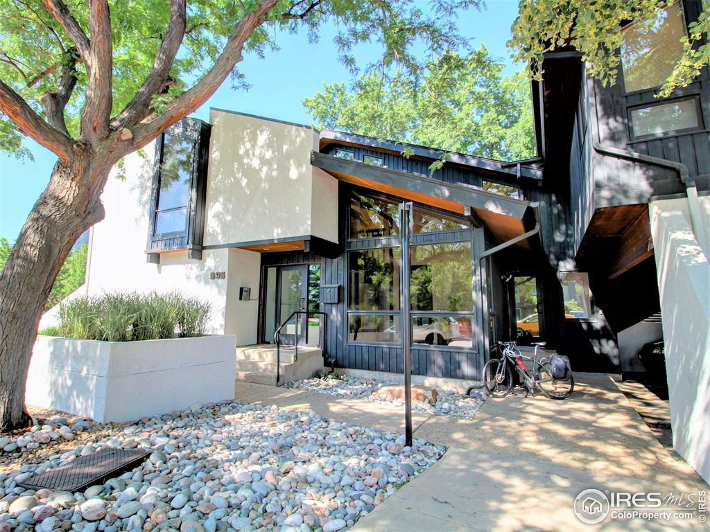 Photo of 595 Canyon Blvd Z, Boulder, CO 80302 (MLS # 976954)