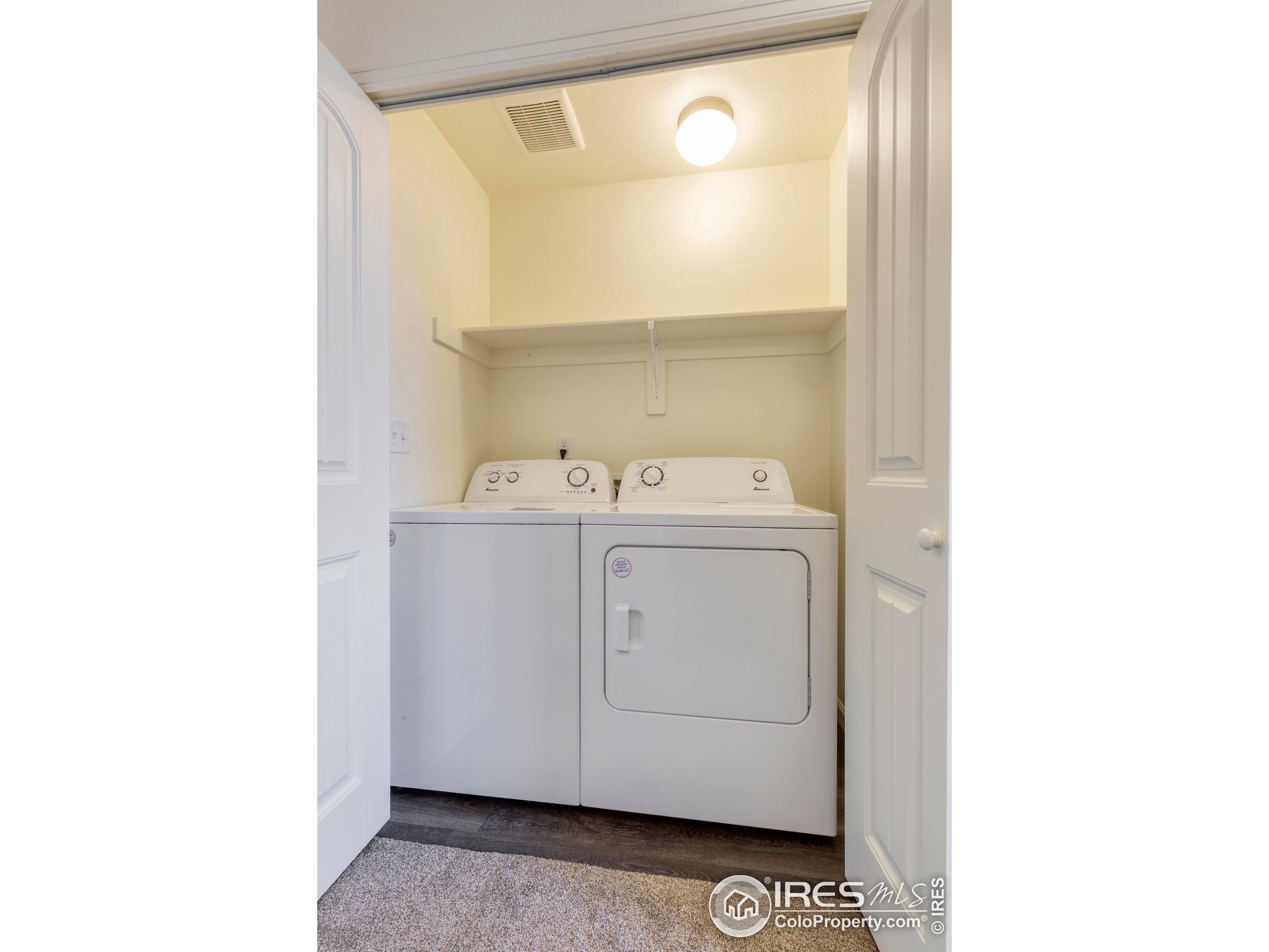 Photo 6 of 11 of 4355 24th St Rd 3702 condo