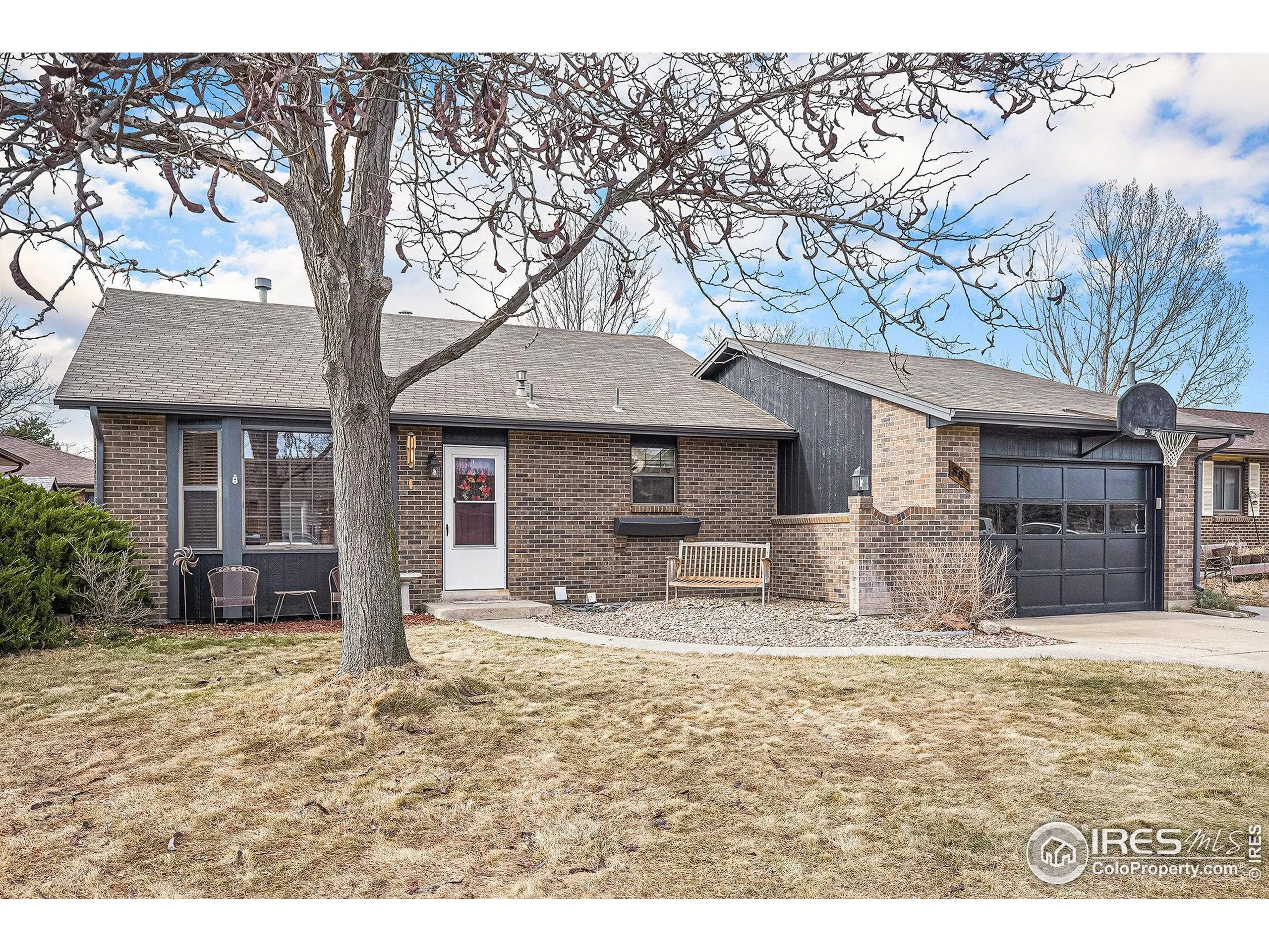 Fort Lupton, Colorado 80621, United States, 5 Bedrooms Bedrooms, ,2 BathroomsBathrooms,Residential,Active,252174