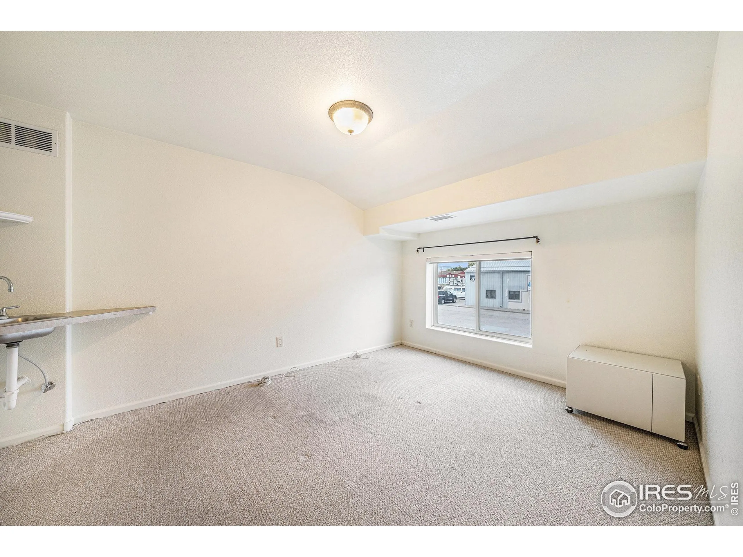 Loveland, Colorado 80537, United States, ,Commercial,Active,236009