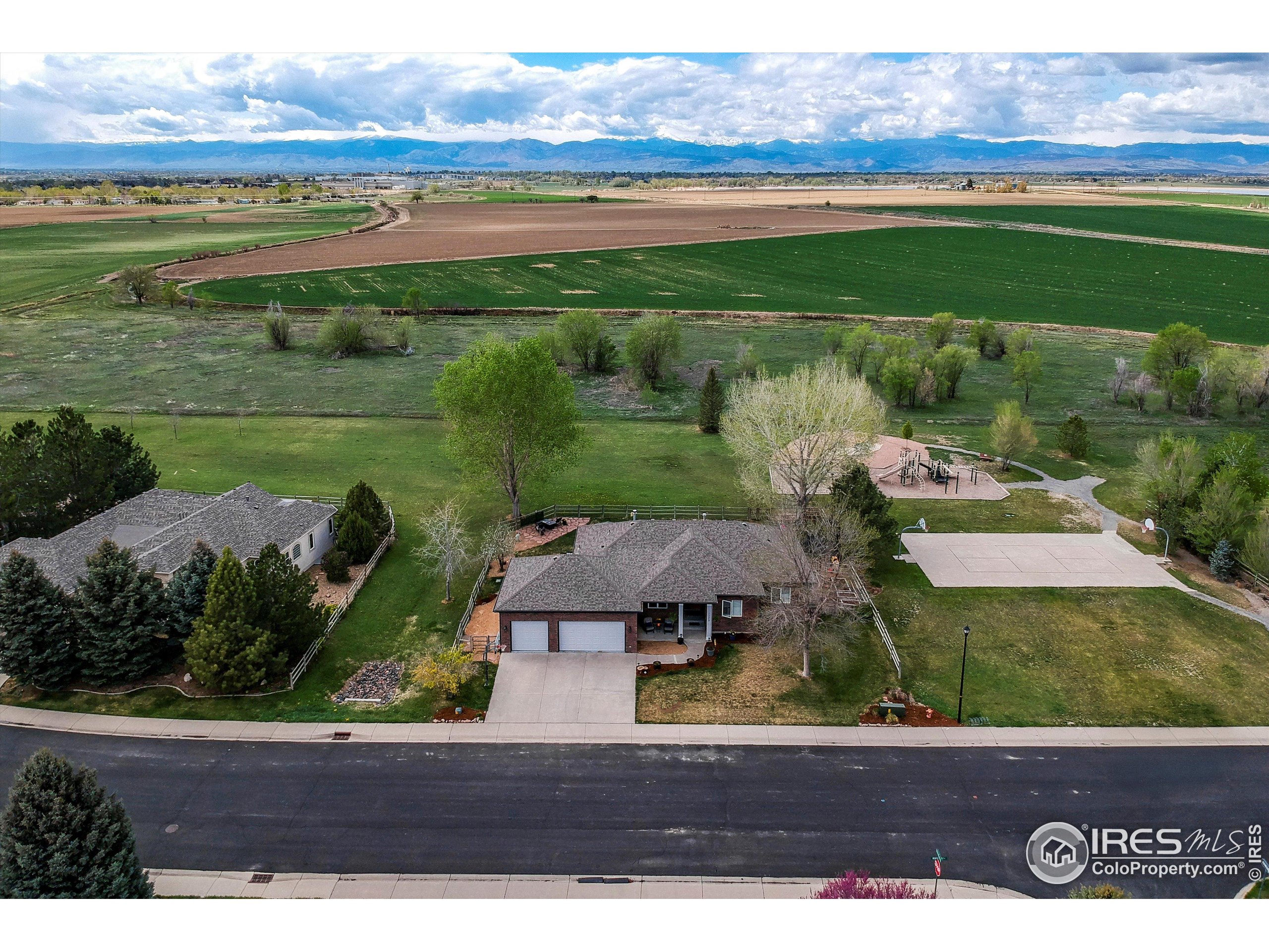 11669 Montgomery Cir