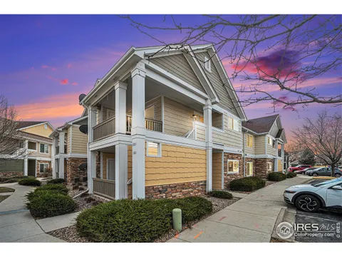 4745 Hahns Peak Dr, Loveland, CO MLS: 1028805