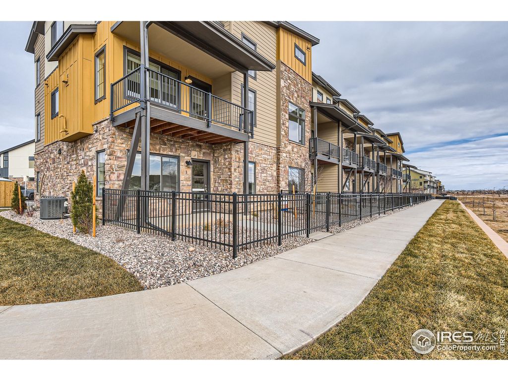 Photo of 919 Schlagel St 6, Fort Collins, CO 80524 (MLS # 1046167)