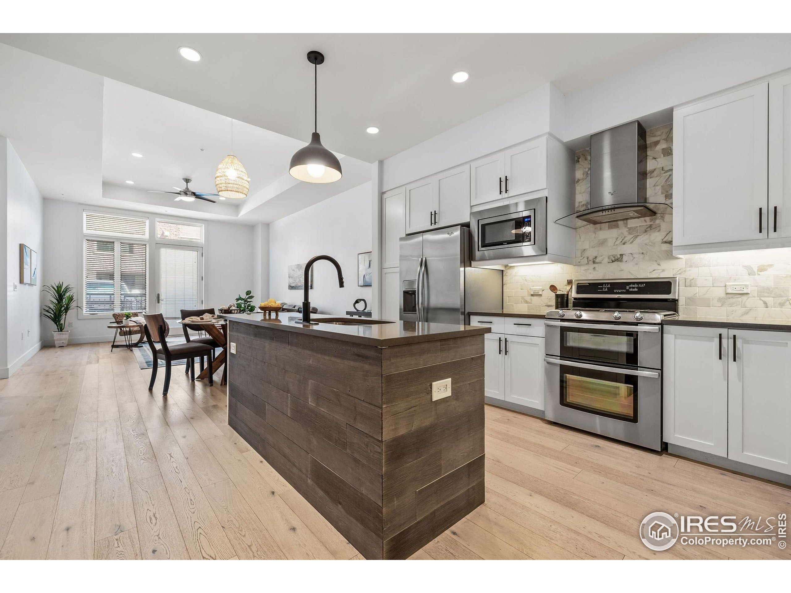 3301 Arapahoe Ave 106