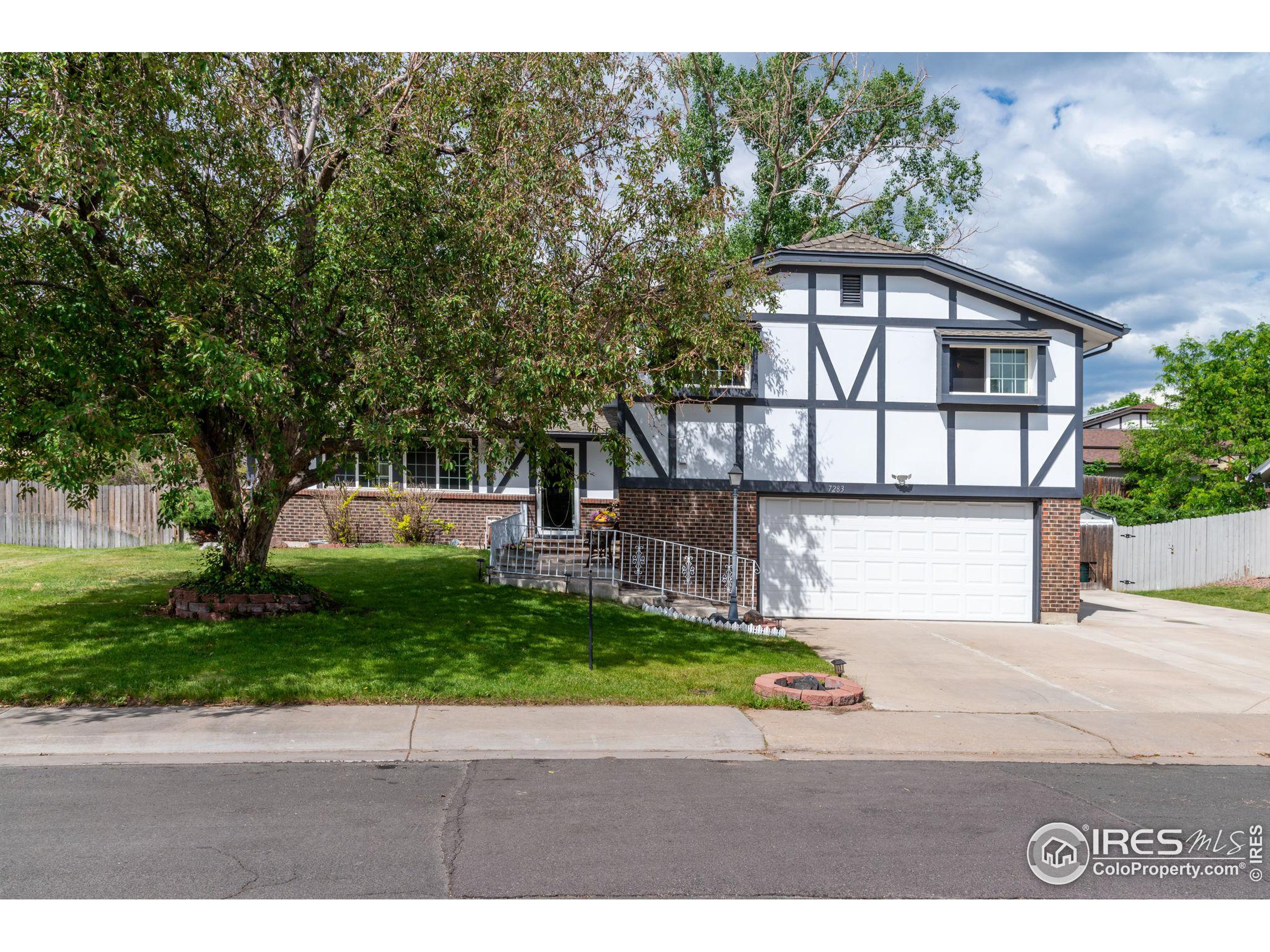 View Arvada, CO 80003 house