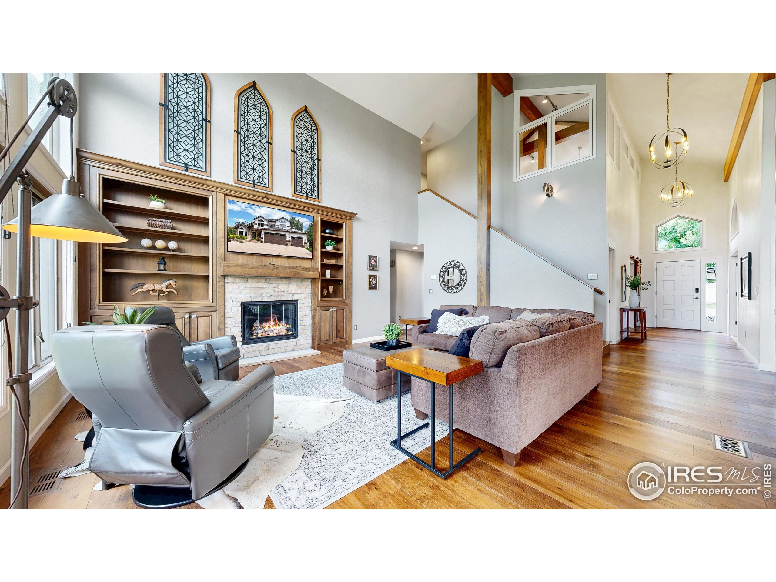 898 Eagle Ridge Ct