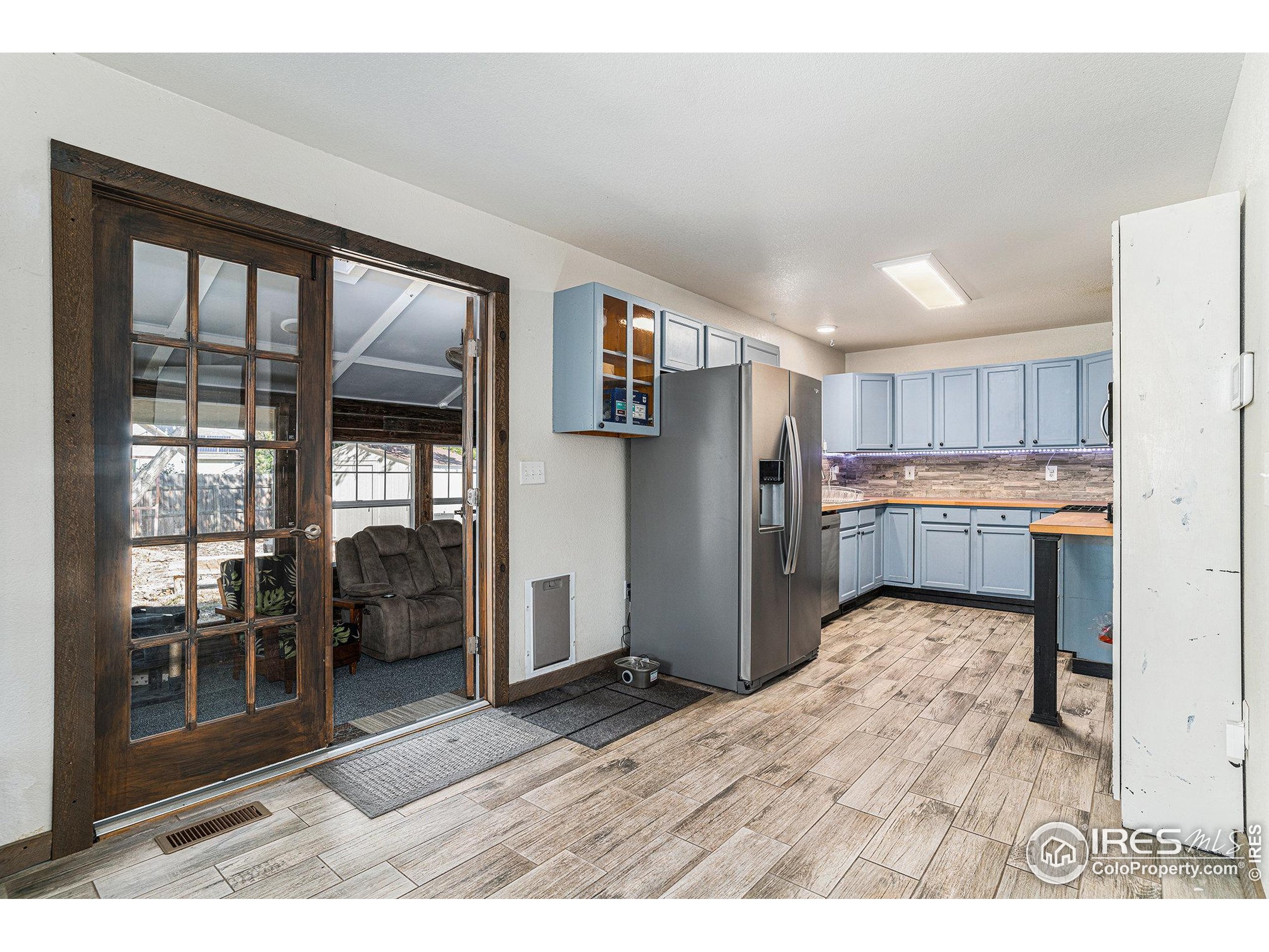 450 Stevens Cir