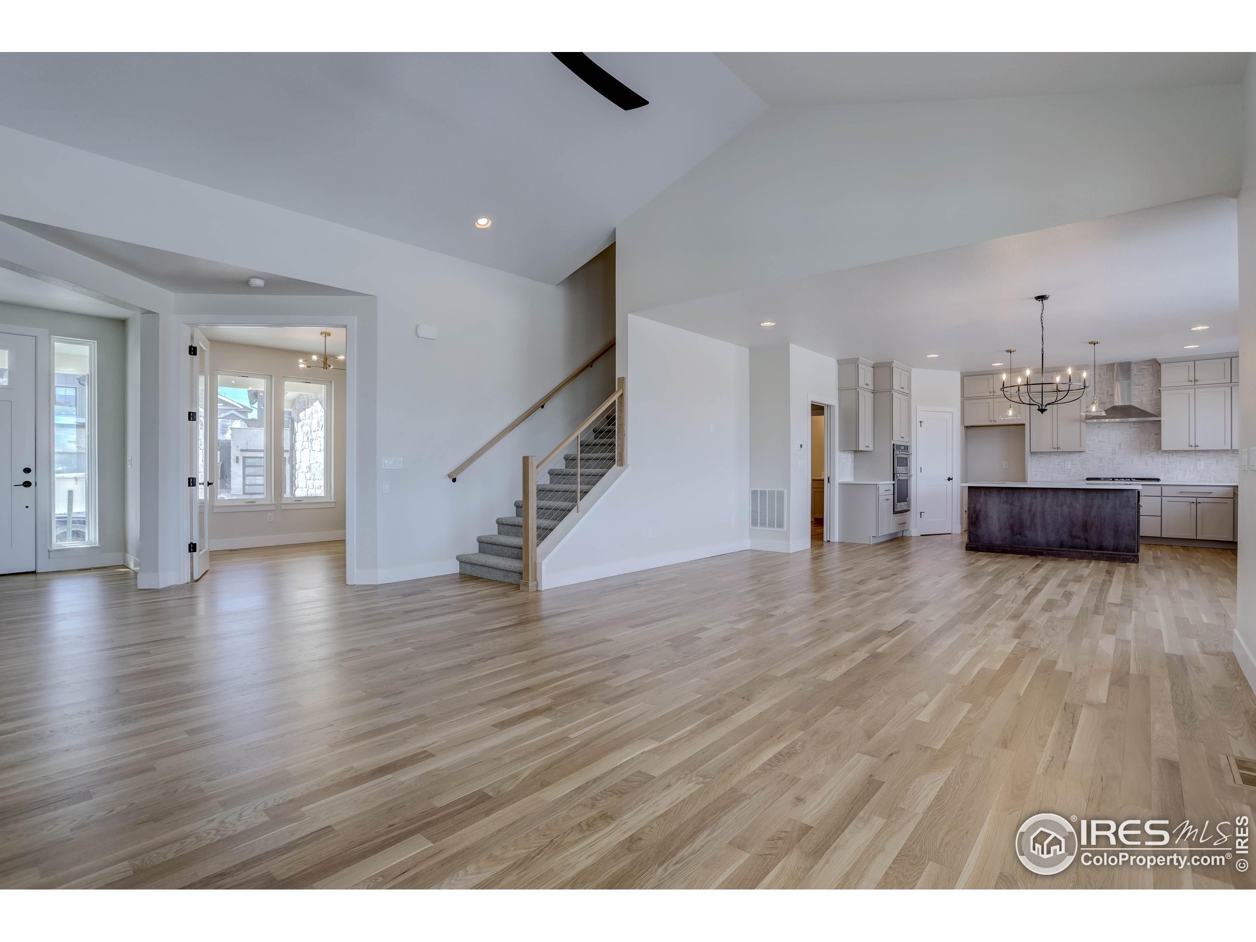 497 Muirfield Cir