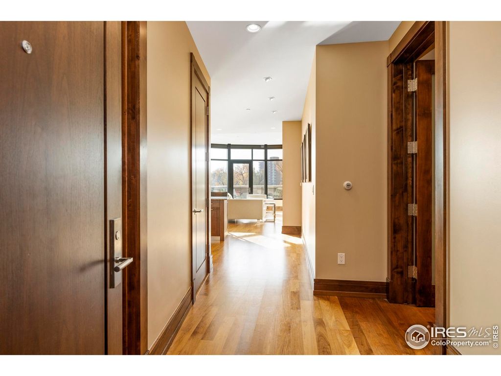 Photo of 1077 Canyon Blvd 304, Boulder, CO 80302 (MLS # 1046673)