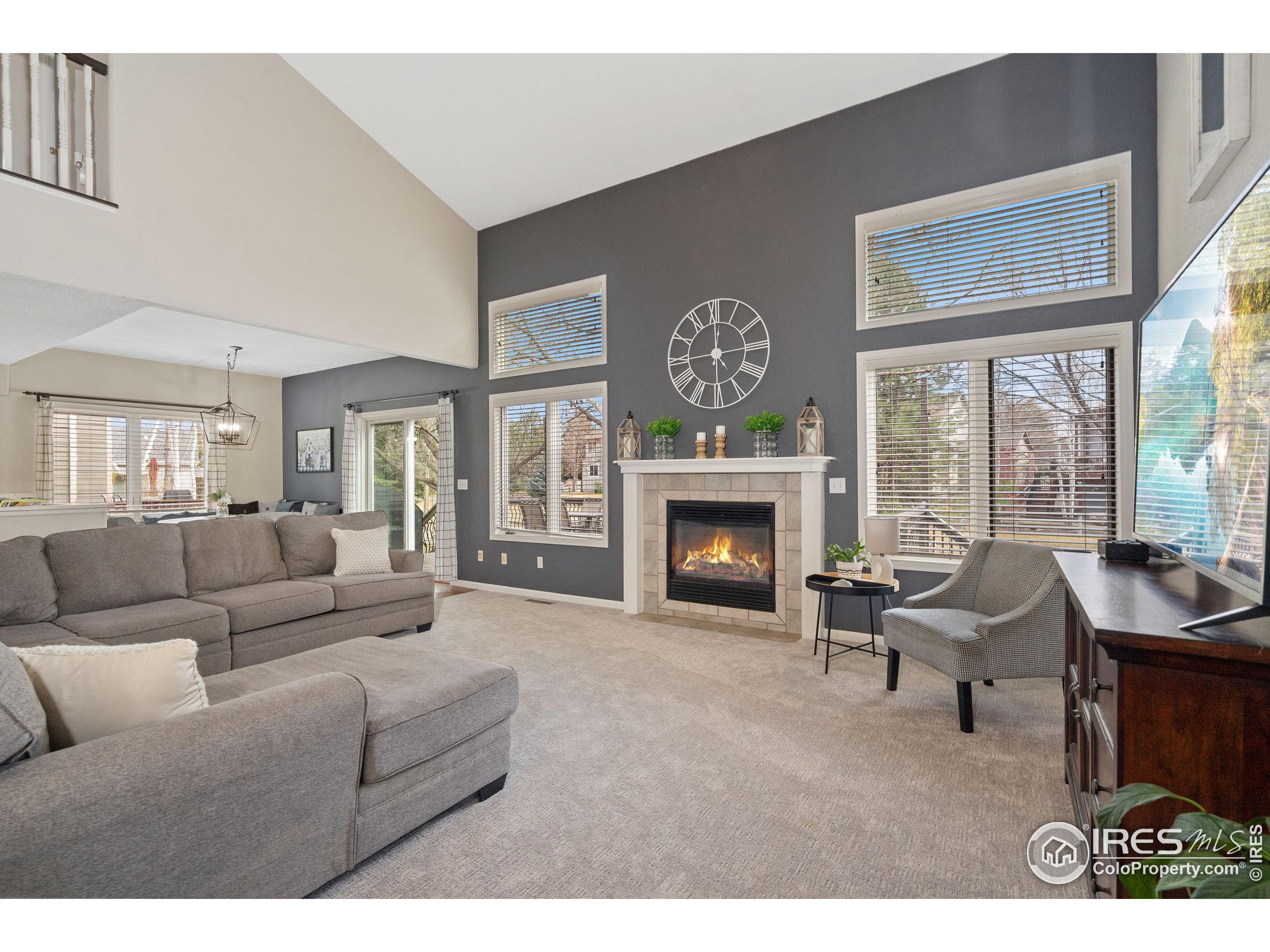 1913 Canopy Ct