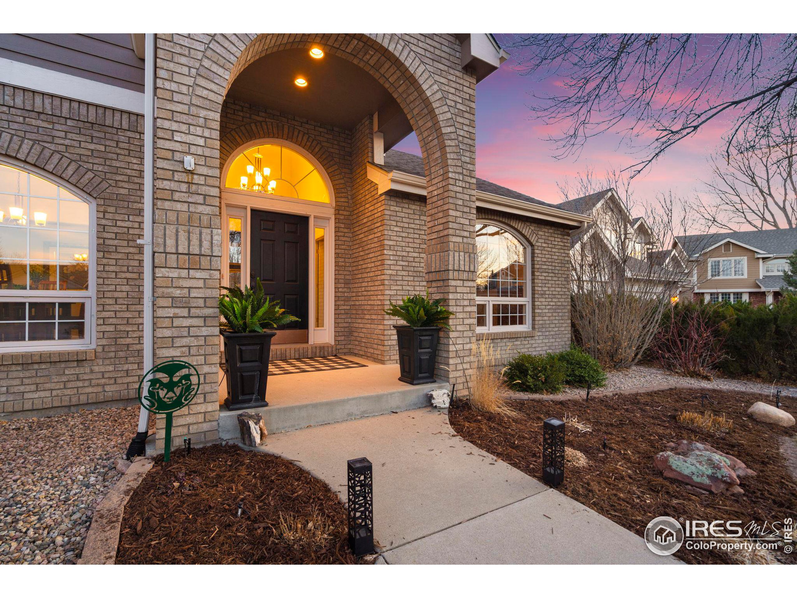 1913 Canopy Ct