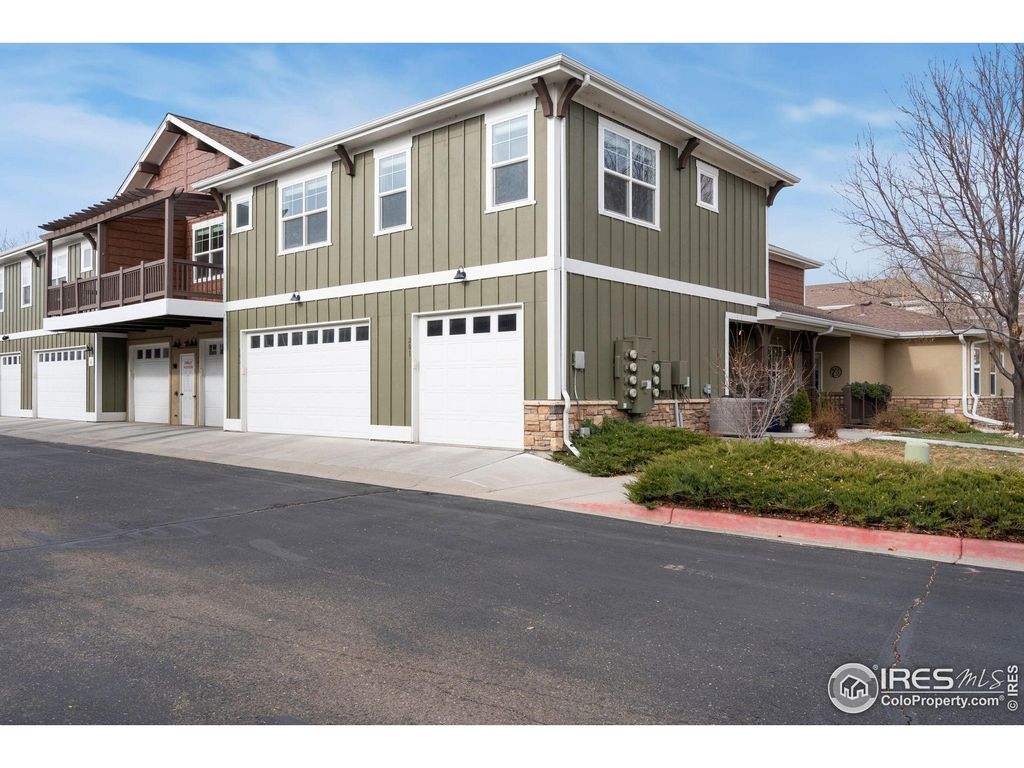 Photo of 5850 Dripping Rock Ln A201, Fort Collins, CO 80528 (MLS # 1047902)