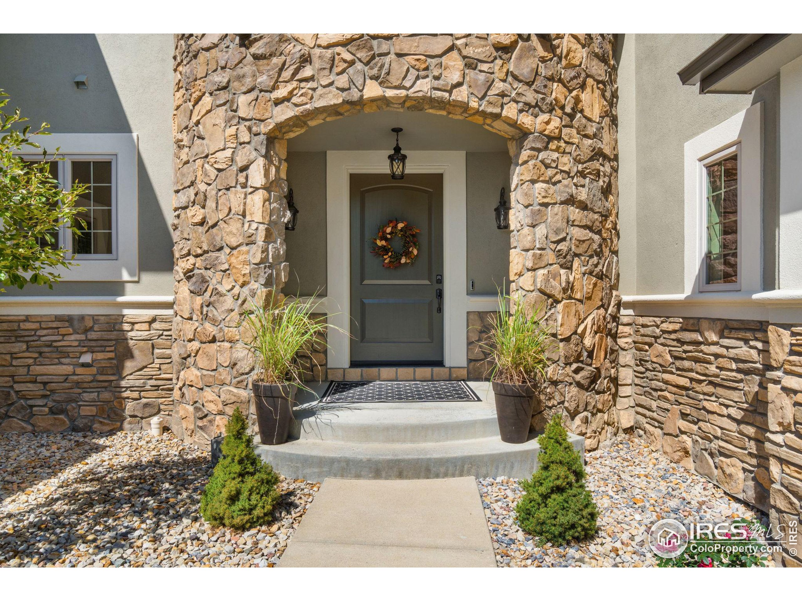 1644 Stardance Cir
