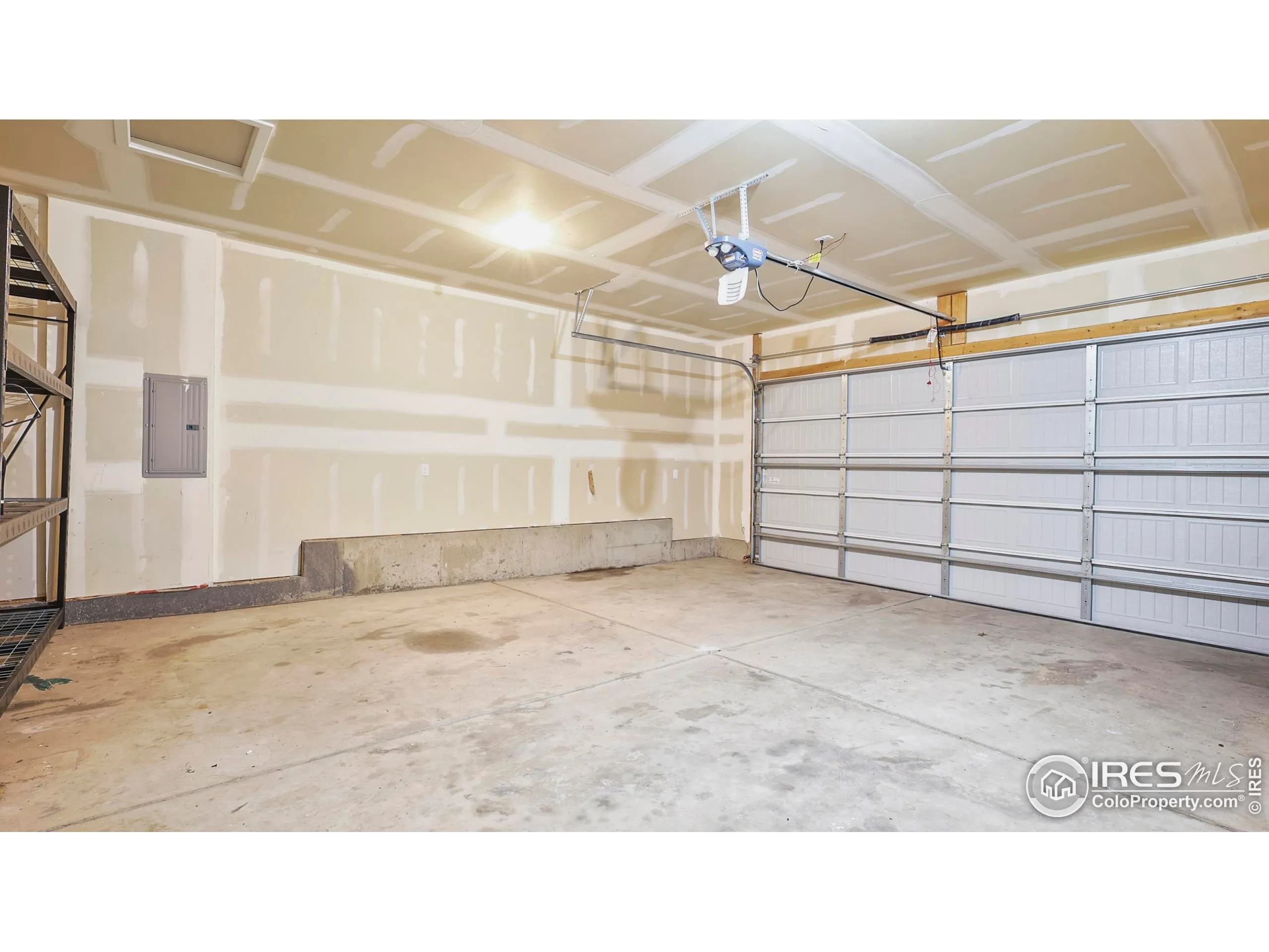 Wiggins, Colorado 80654, United States, 2 Bedrooms Bedrooms, ,2 BathroomsBathrooms,Residential,Active,213224