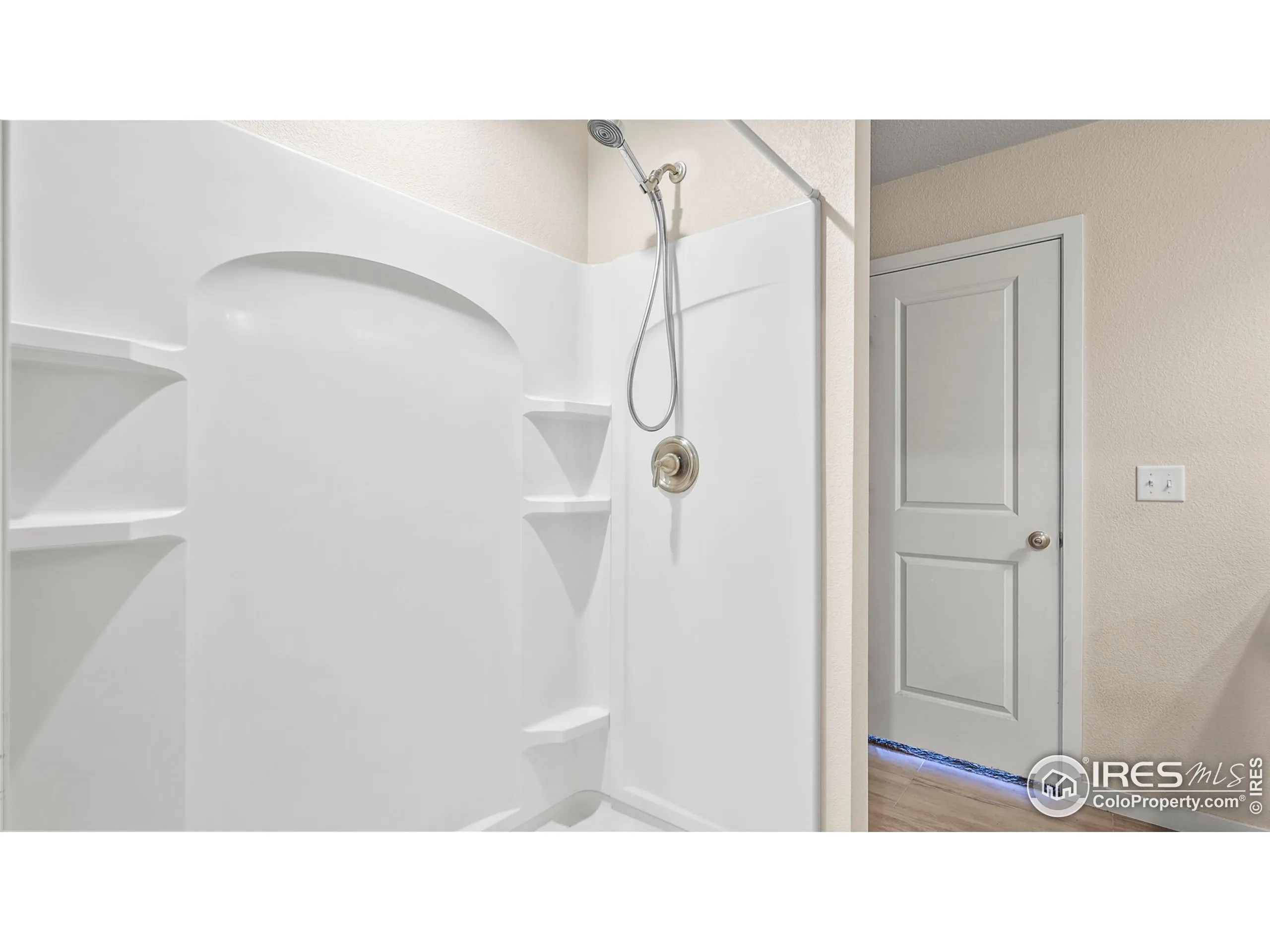 Wiggins, Colorado 80654, United States, 2 Bedrooms Bedrooms, ,2 BathroomsBathrooms,Residential,Active,213224