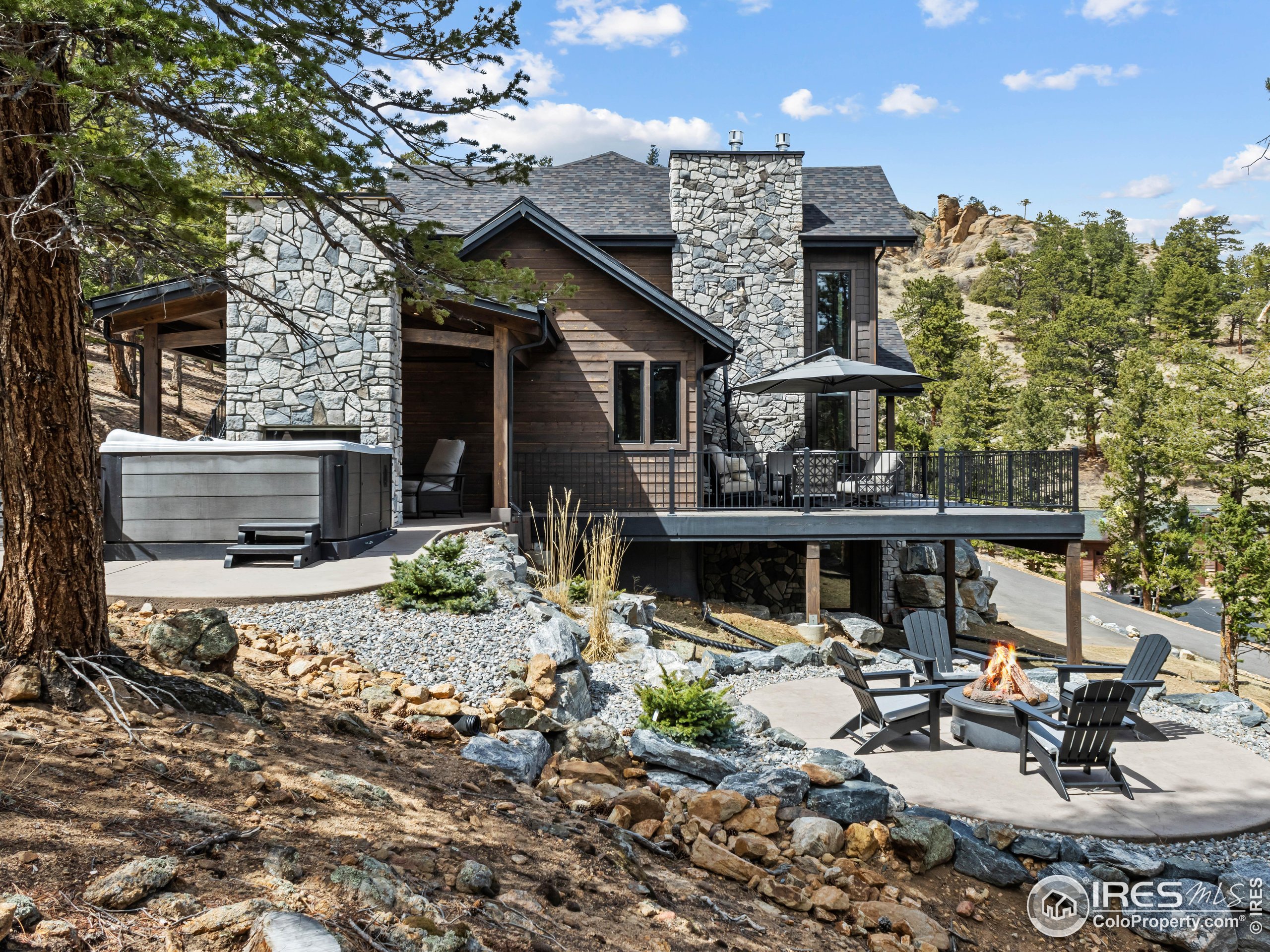 2775 Grey Fox Dr