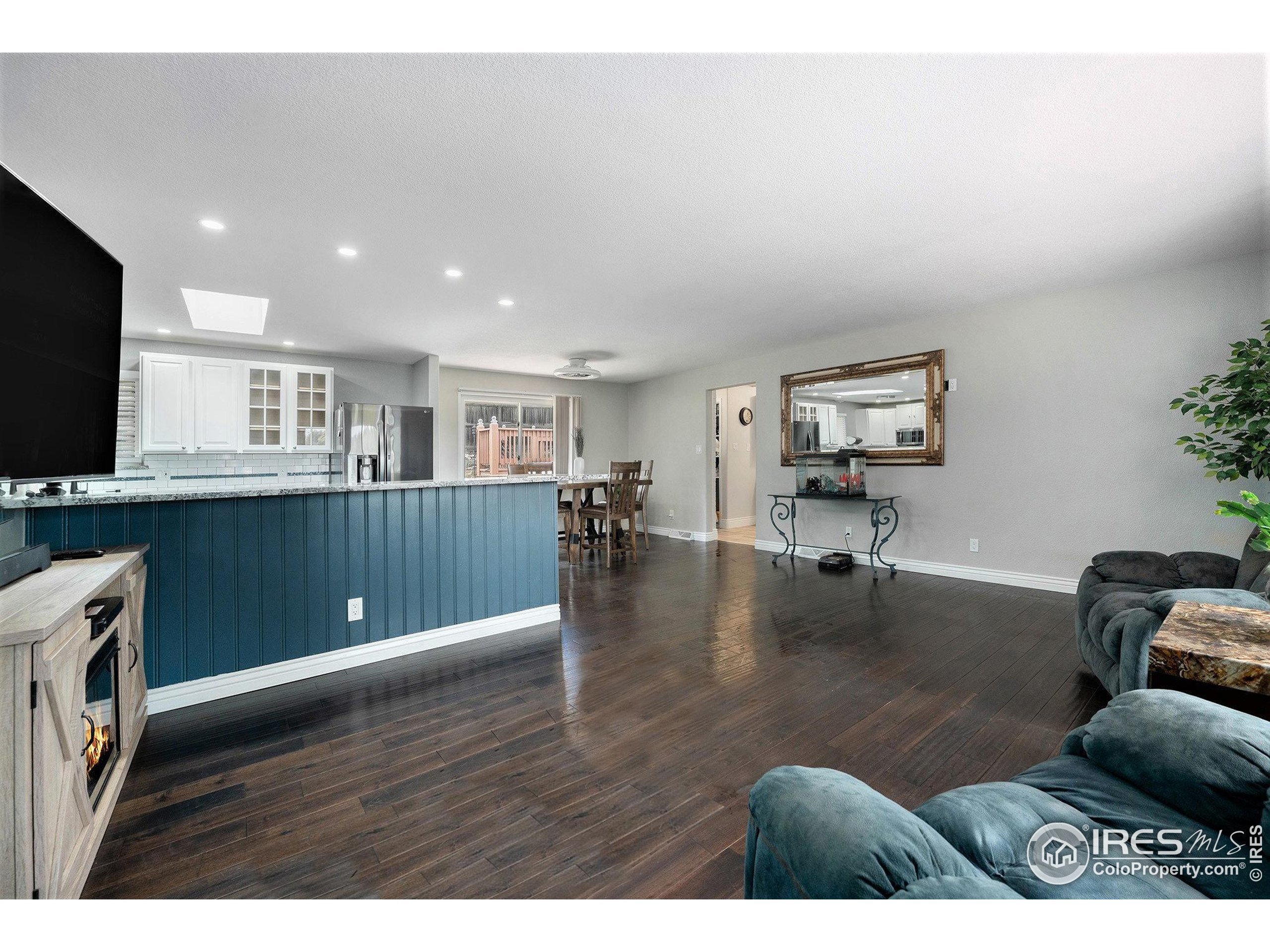 90 Chickadee Dr