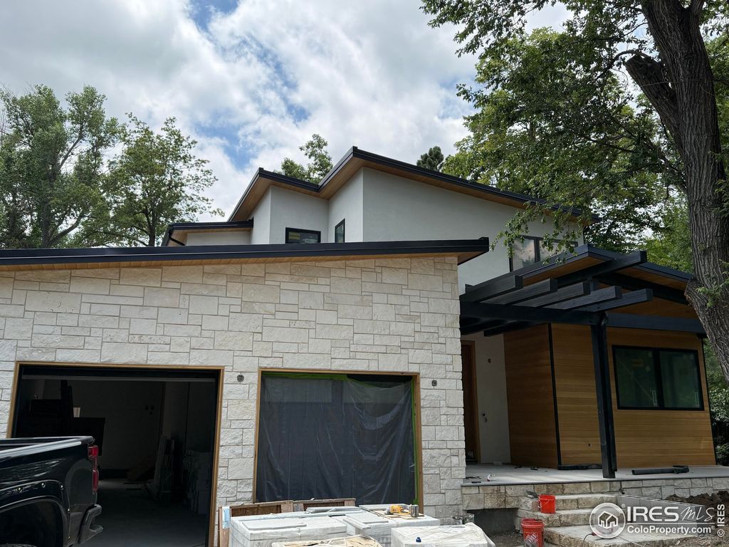 Photo of 2250 Bluebell Ave, Boulder, CO 80302 (MLS # 1024943)