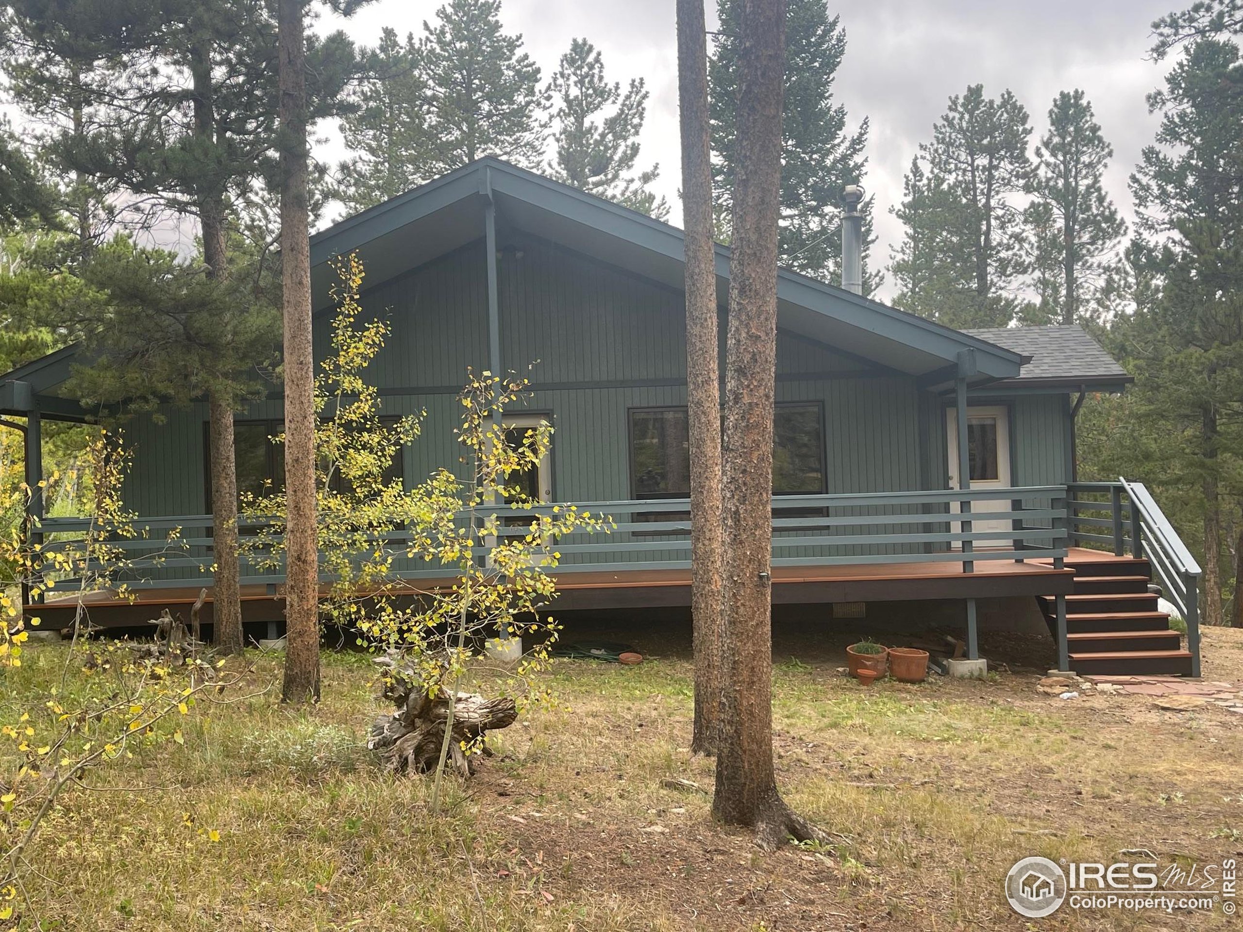 33 N Skinner Rd