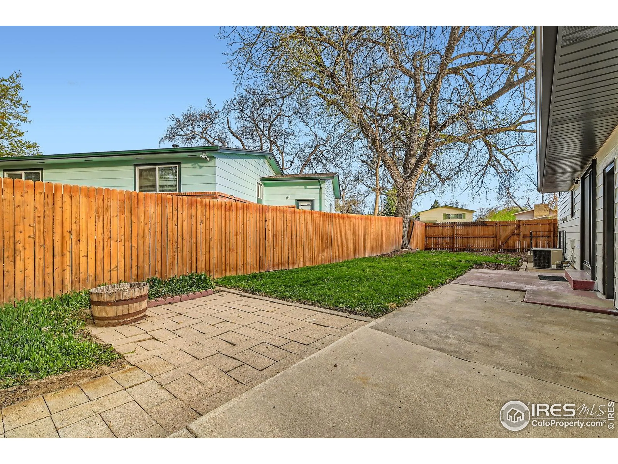 Longmont, Colorado 80504, United States, 4 Bedrooms Bedrooms, ,3 BathroomsBathrooms,Residential,Active,203410