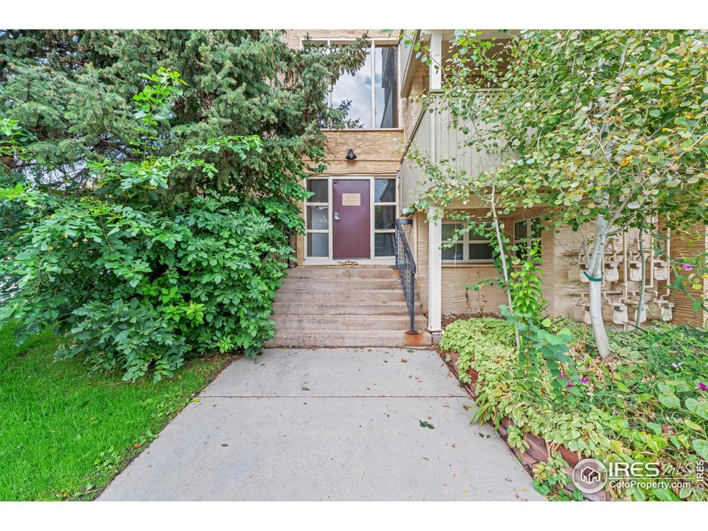 Photo of 3035 Oneal Pkwy 35, Boulder, CO 80301 (MLS # 1045272)