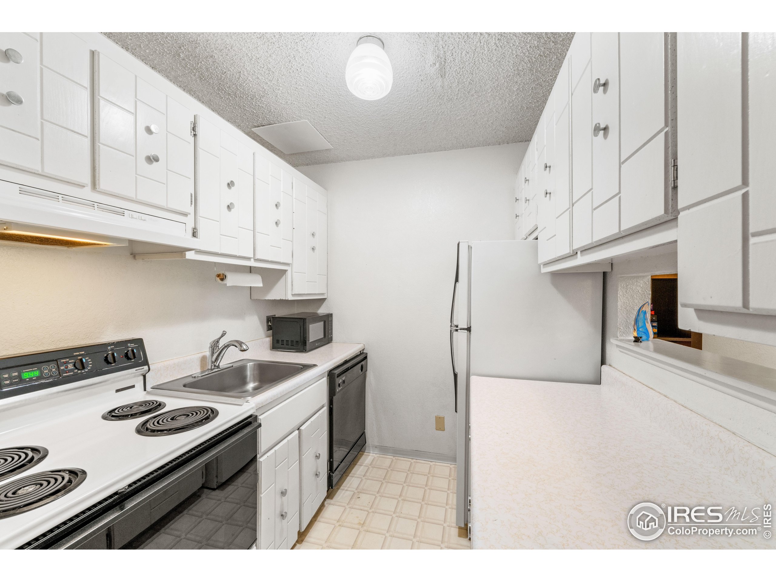 3035 Oneal Pkwy 35