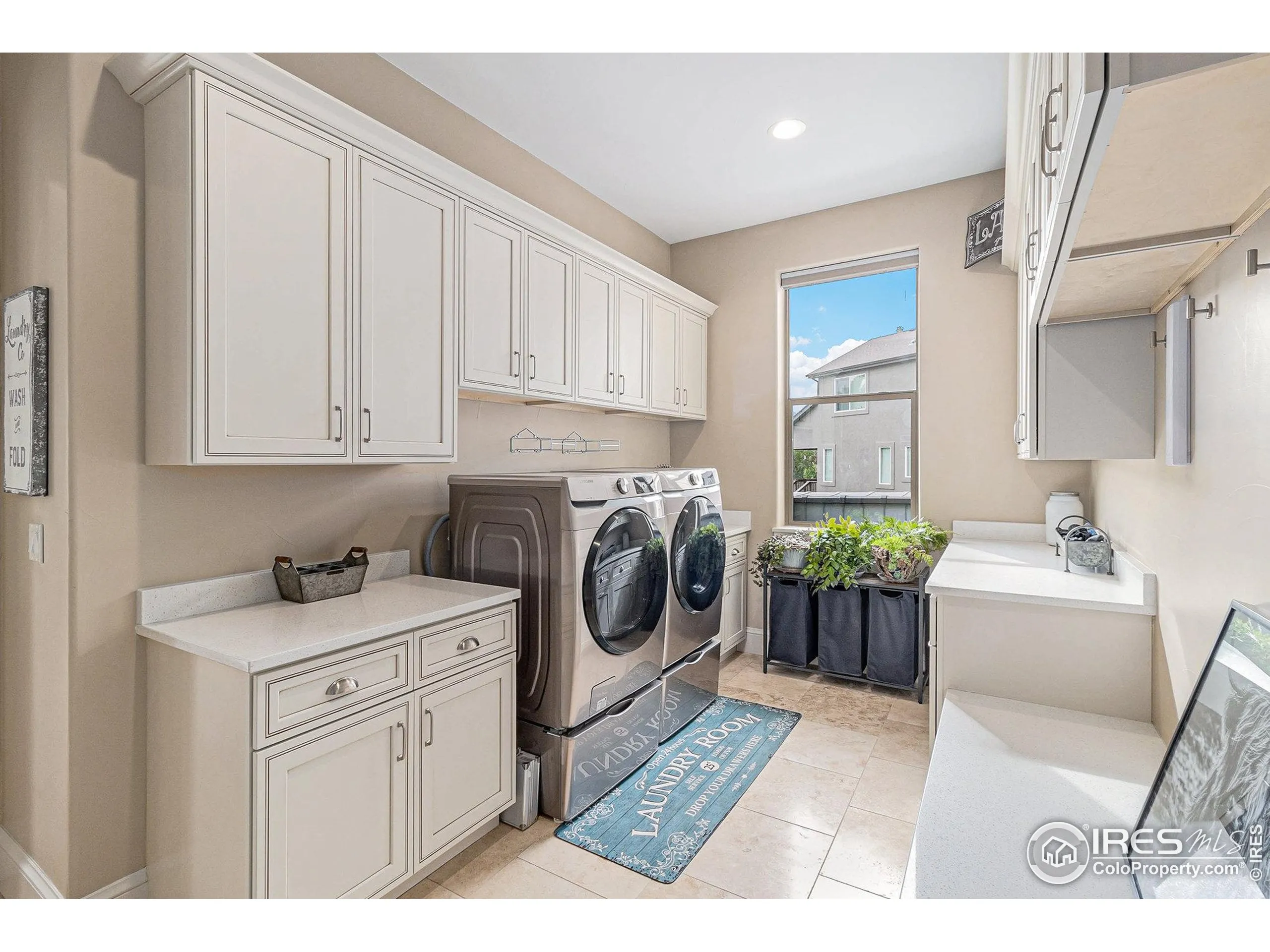 Johnstown, Colorado 80534, United States, 4 Bedrooms Bedrooms, ,5 BathroomsBathrooms,Residential,Active,131786