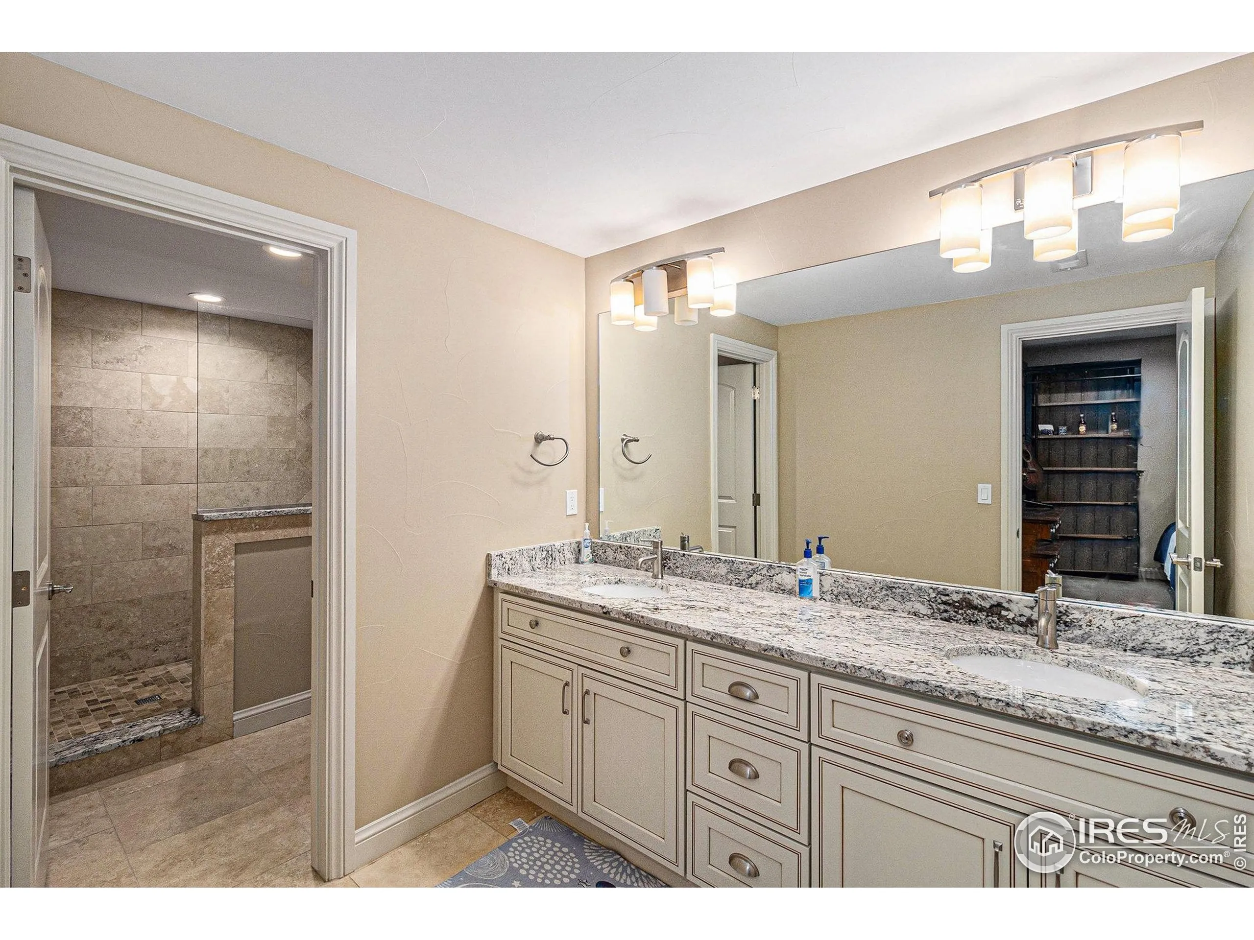 Johnstown, Colorado 80534, United States, 4 Bedrooms Bedrooms, ,5 BathroomsBathrooms,Residential,Active,131786